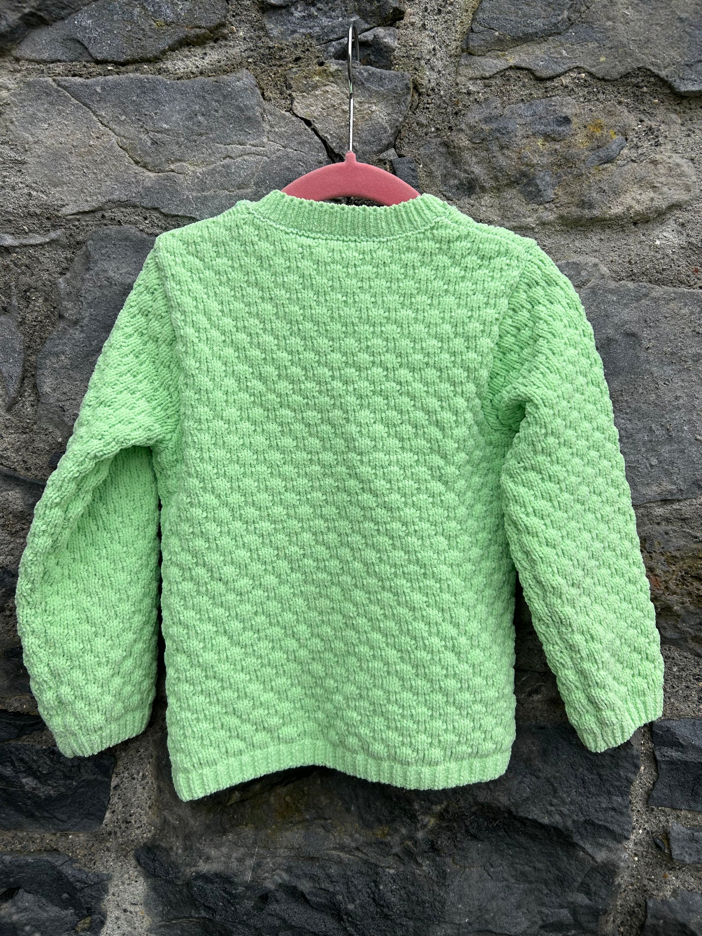 Light green jumper 3-4y (98-104cm)