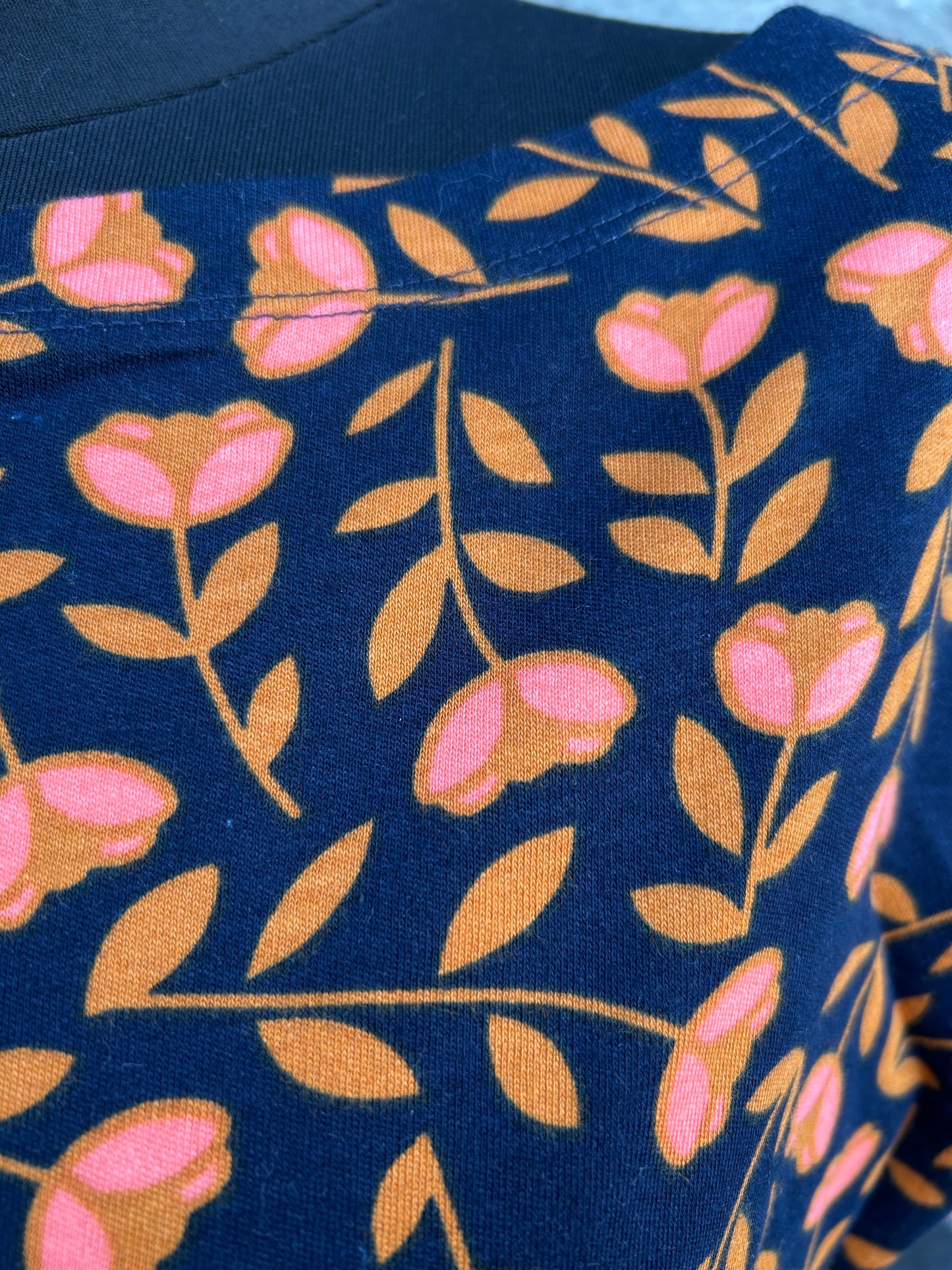 Pink flowers navy dress uk 10-12