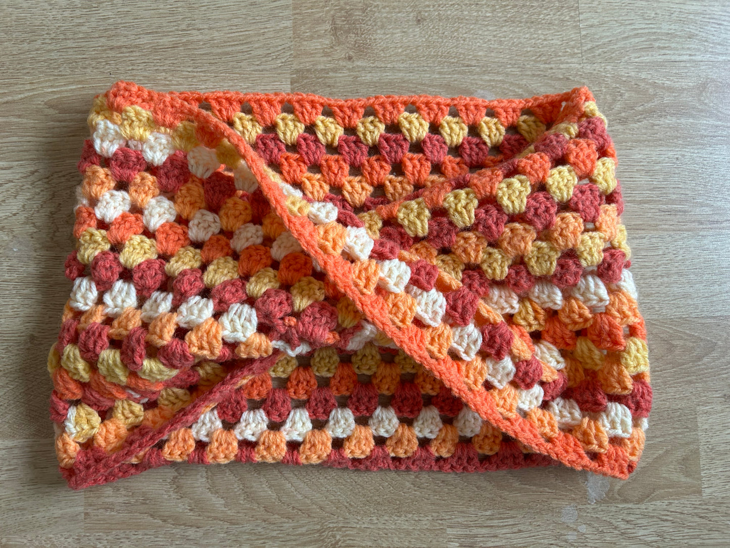 Orange&coral twist scarf
