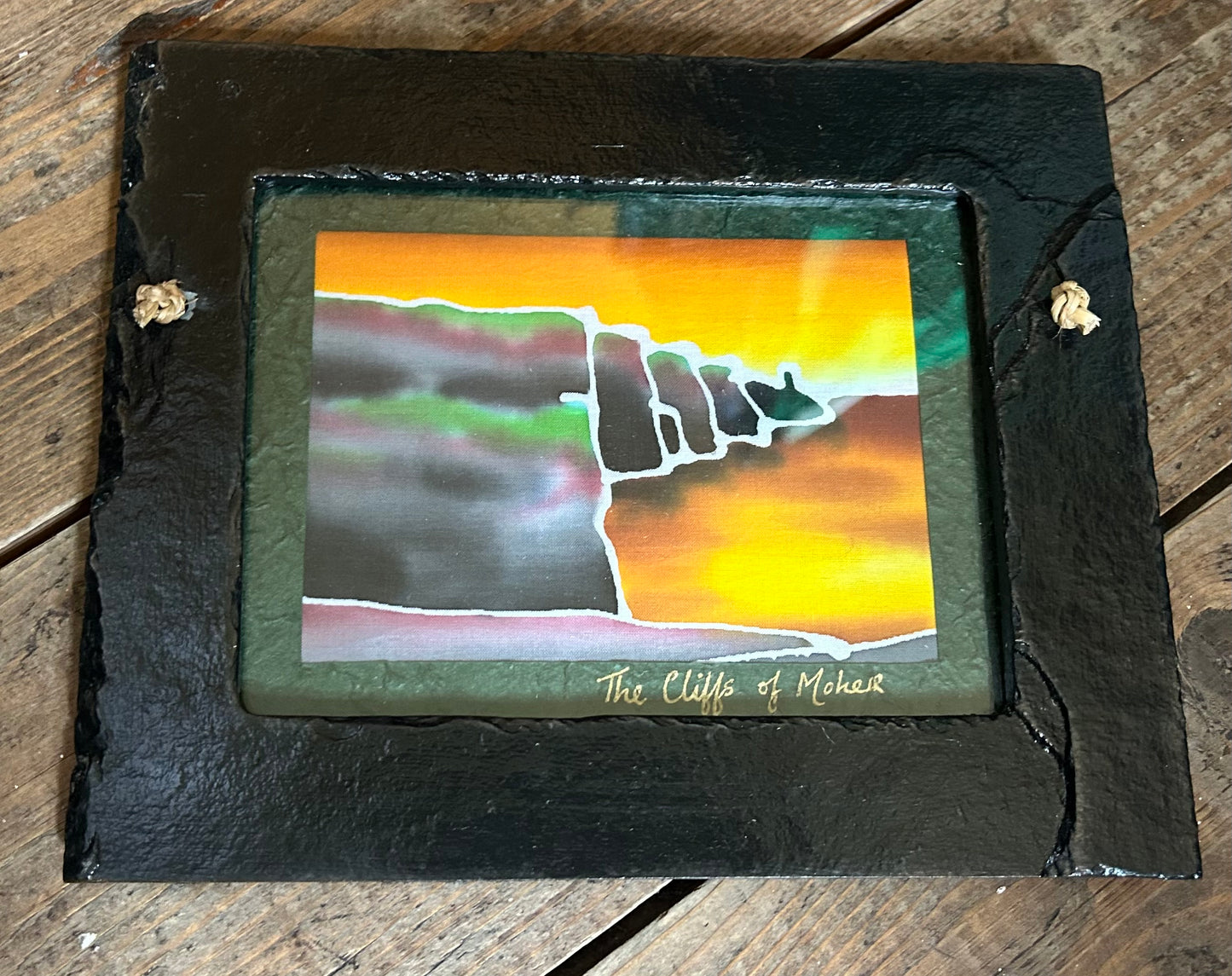 Cliff of mother frame