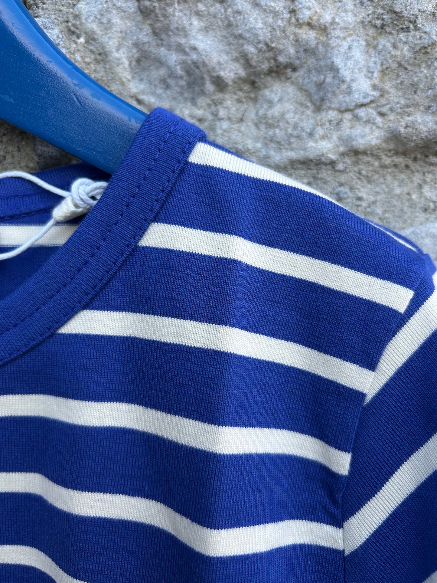 Blue&white stripy top 7-8y (122-128cm)