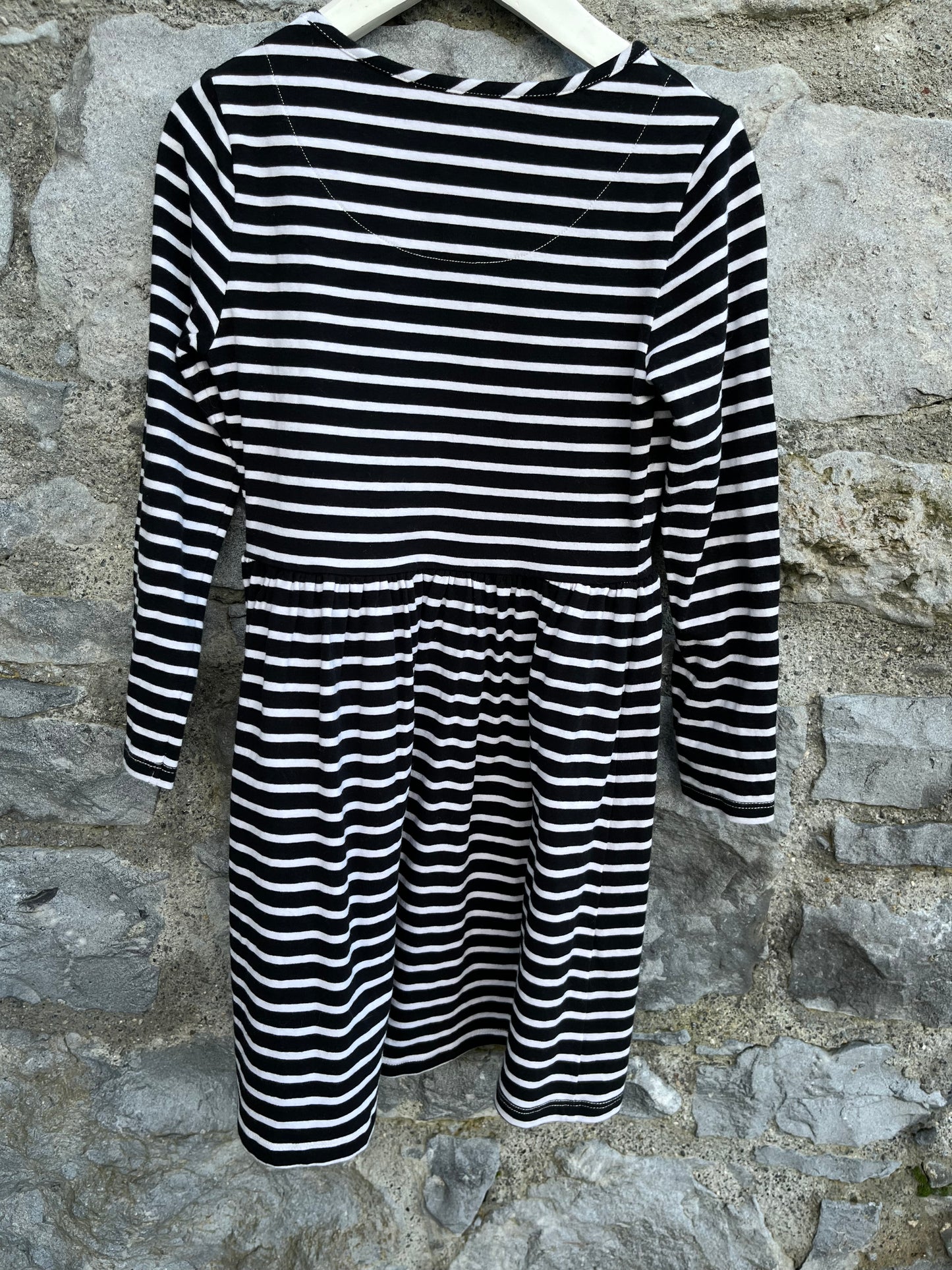 Black stripy stars dress 5y (110cm)