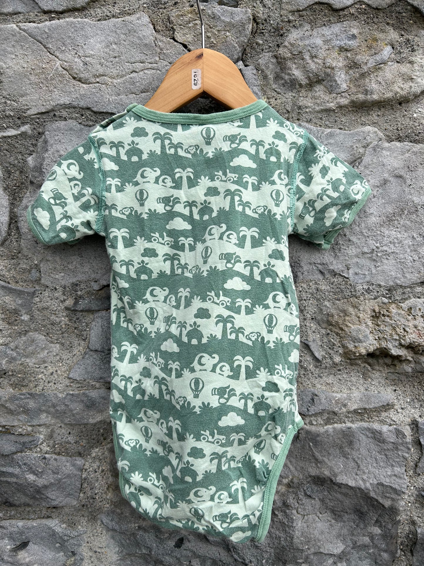 Jungle animals green vest 18-24m (86-92cm)