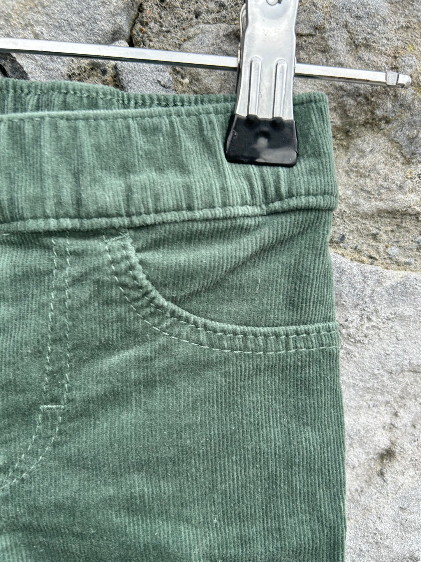 Green cord treggings 2-3y (92-98cm)