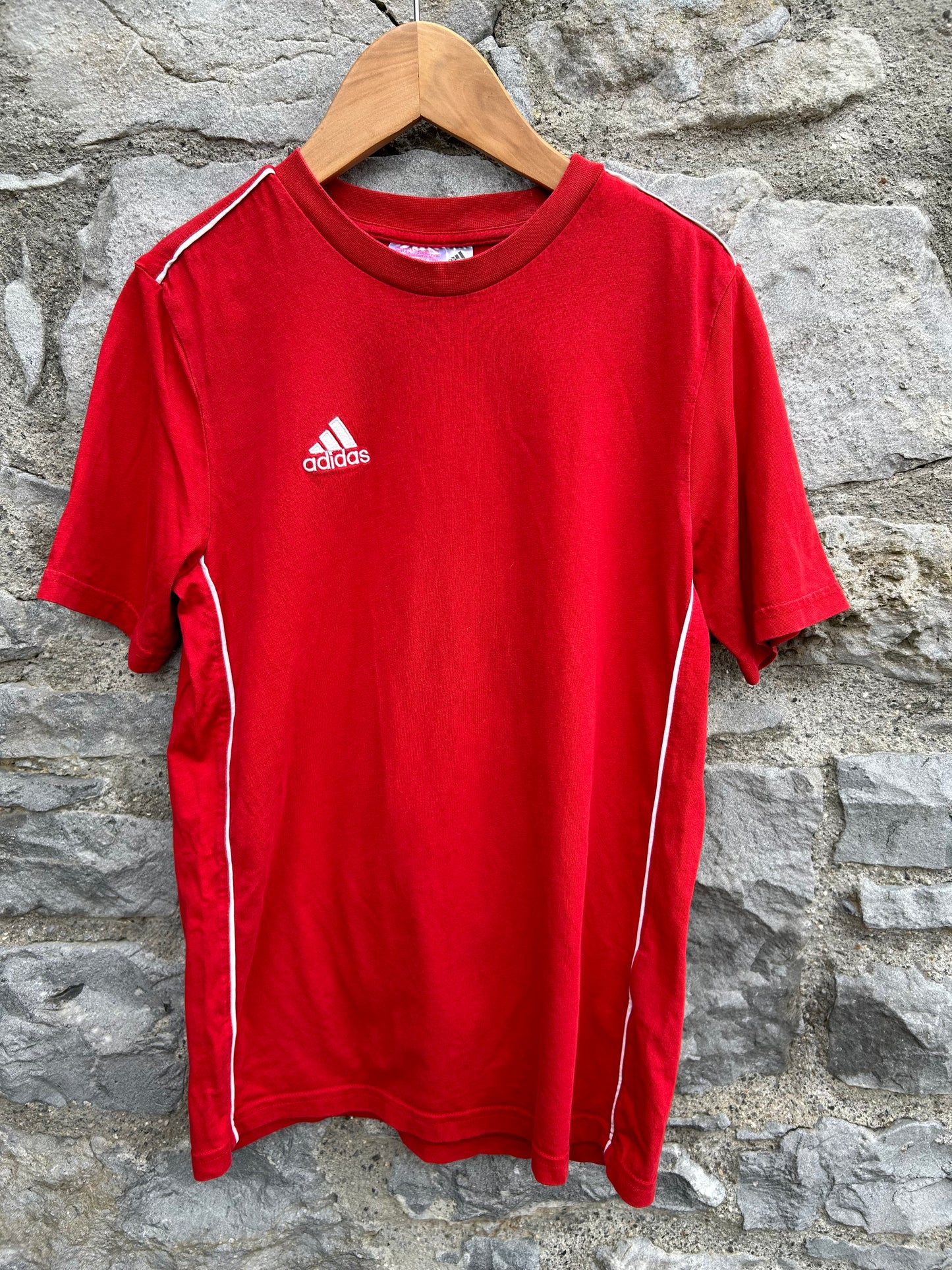 Red T-shirt 11-12y (146-152cm)