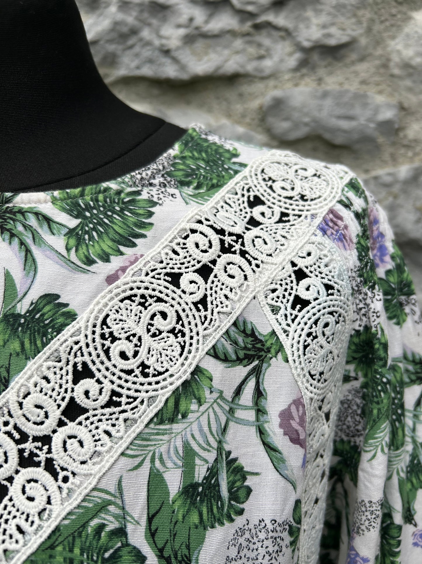 Leaves&flowers viscose linen top uk 10-12