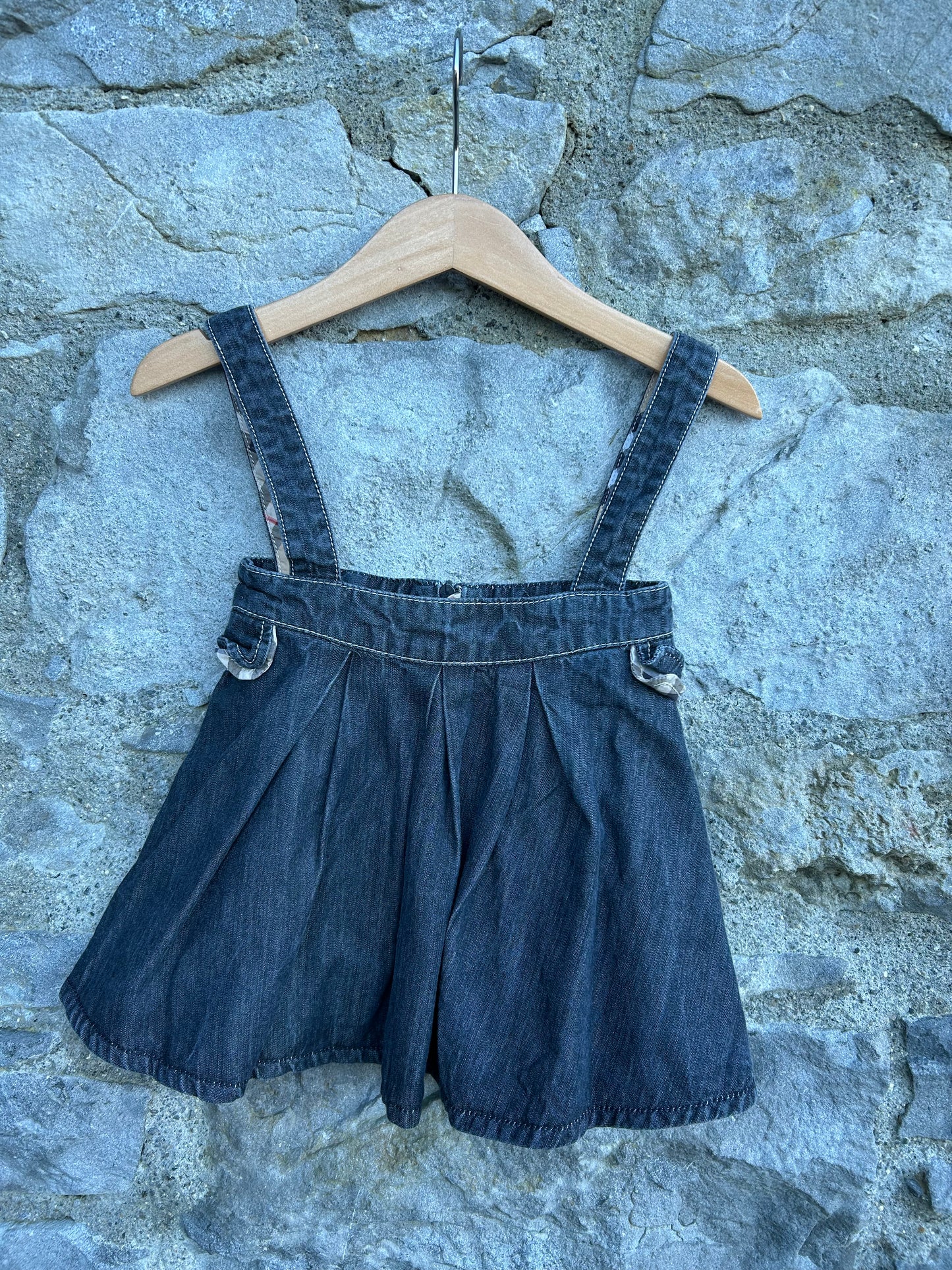 Denim pinafore 6-9m (68-74cm)
