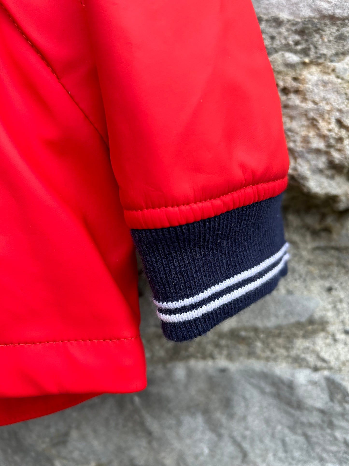 Red raincoat 9-12m (74-80cm)