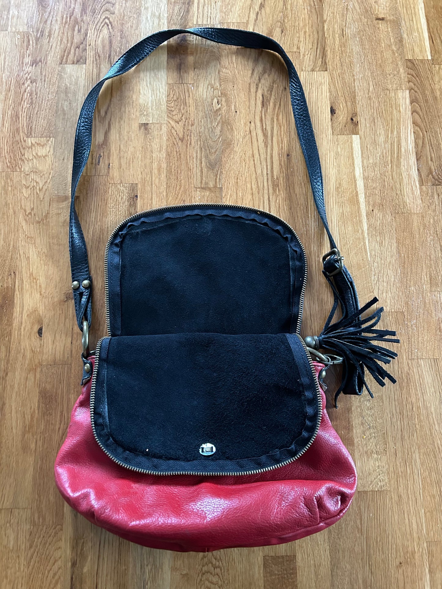Red&black crossbody bag