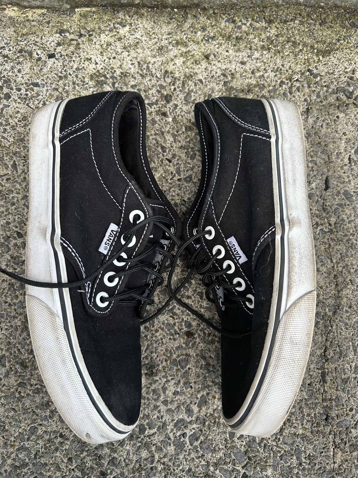 Black trainers uk 5 (eu 38)