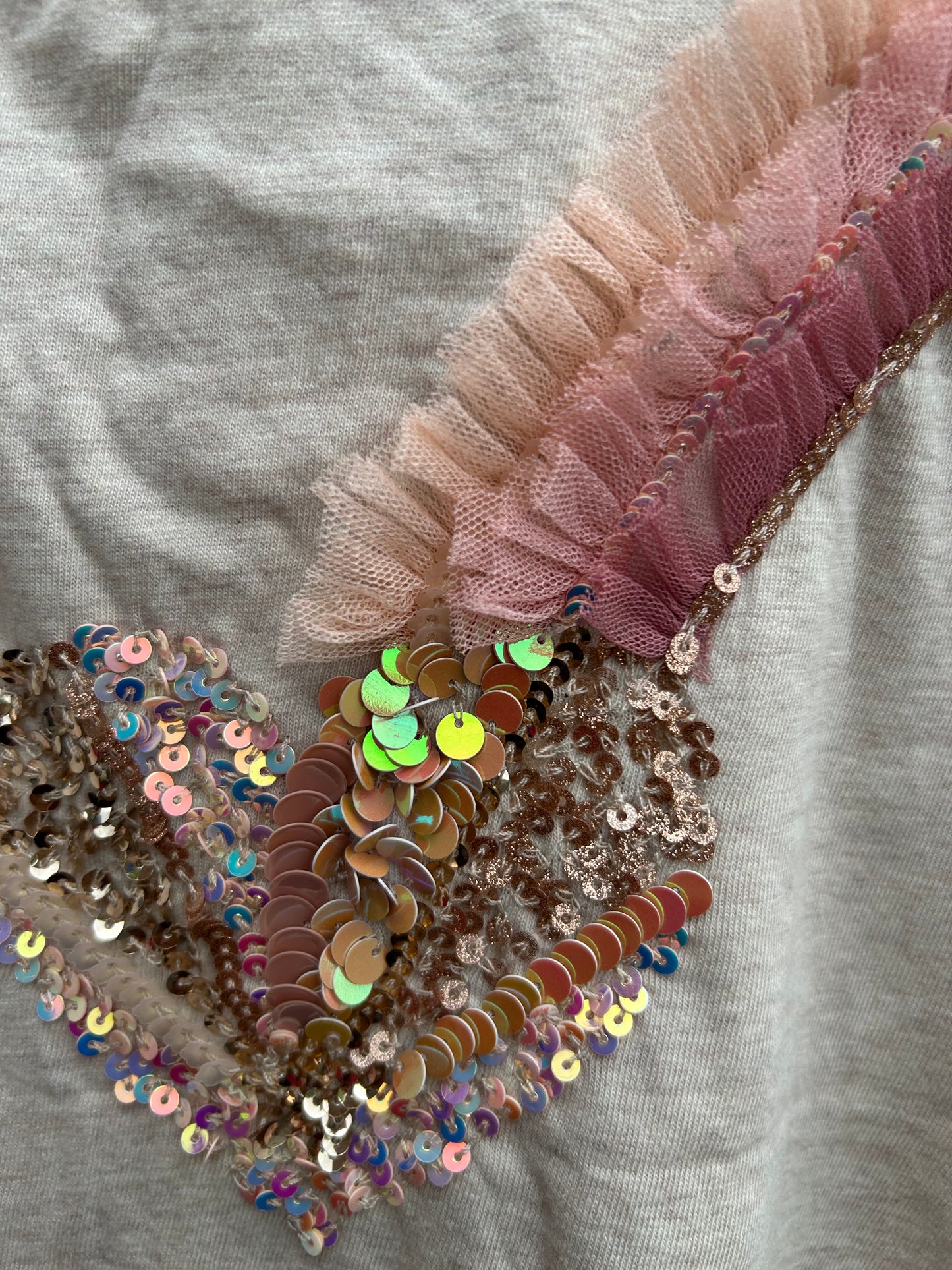Sequin beige T-shirt 9-10y (134-140cm)