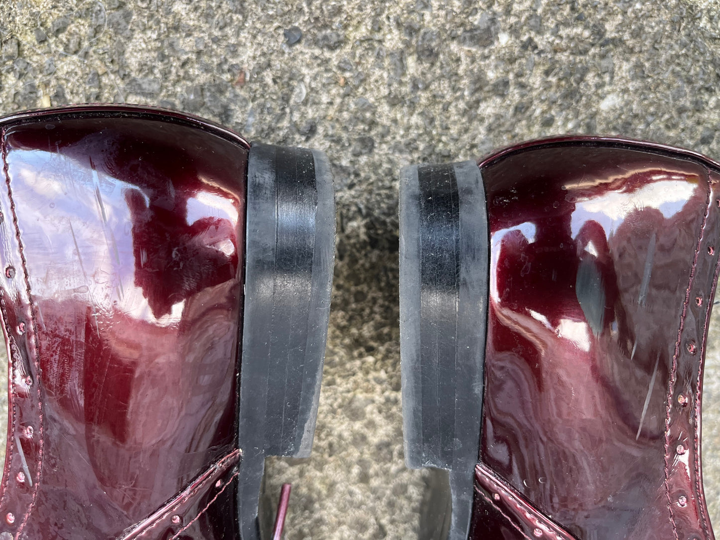 Maroon patent brogues uk 6 (eu 39)