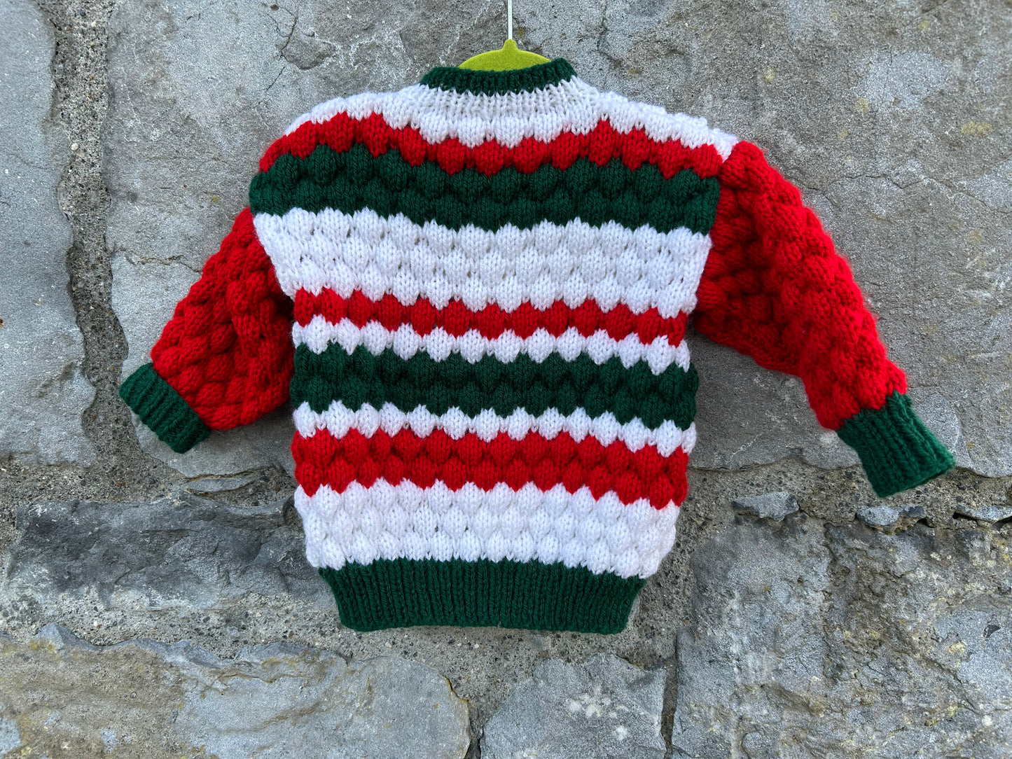 Red,Green&white bubble cardigan 3-6m (62-68cm)
