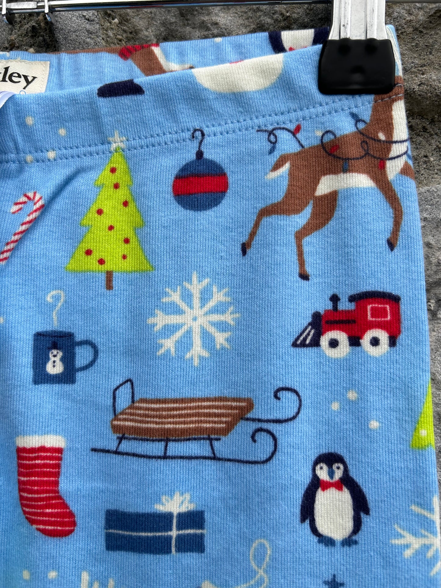 Christmas print blue raglan pjs 6-7y (116-122cm)