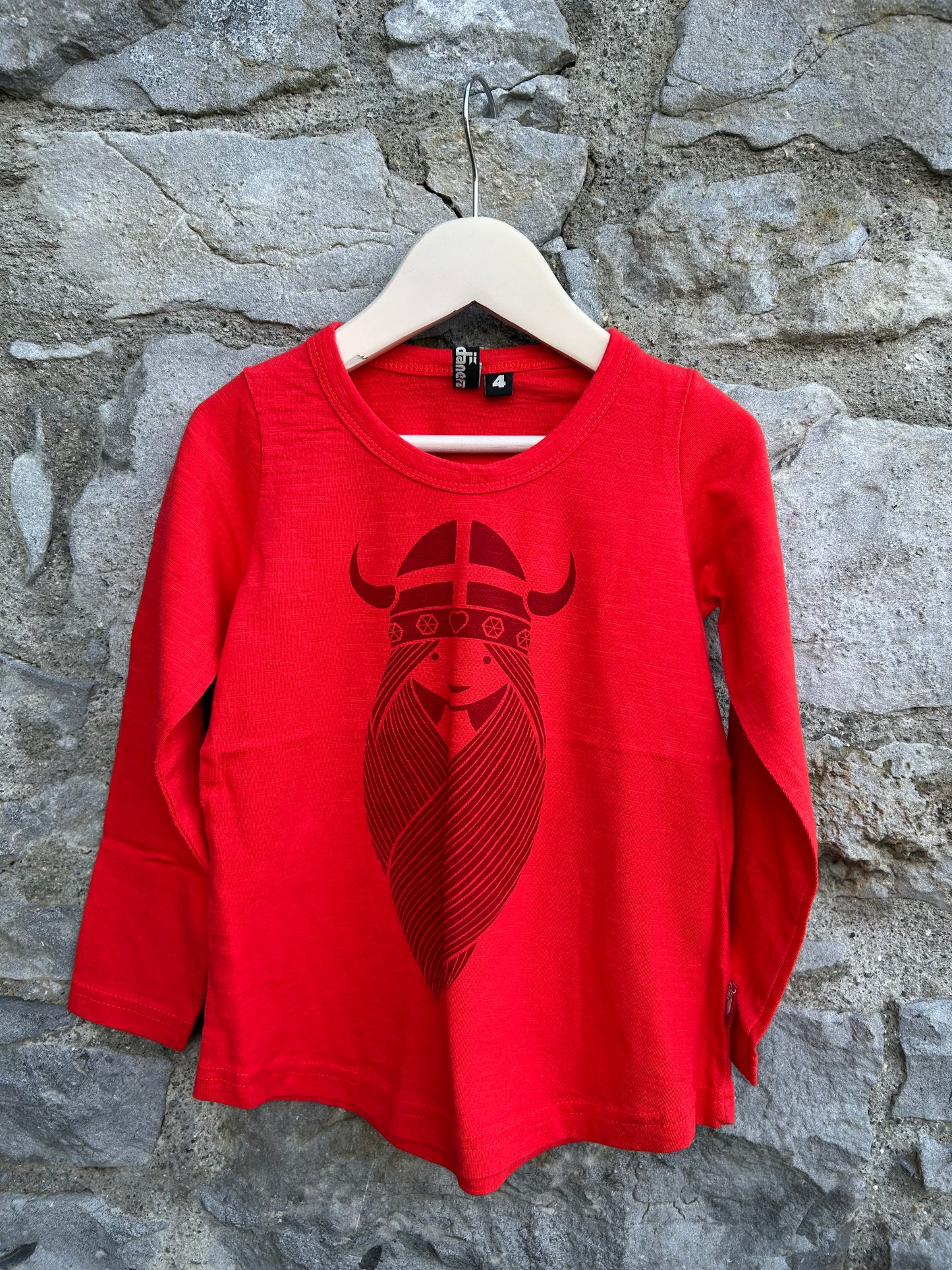 Freya red top 4-5y (104-110cm)
