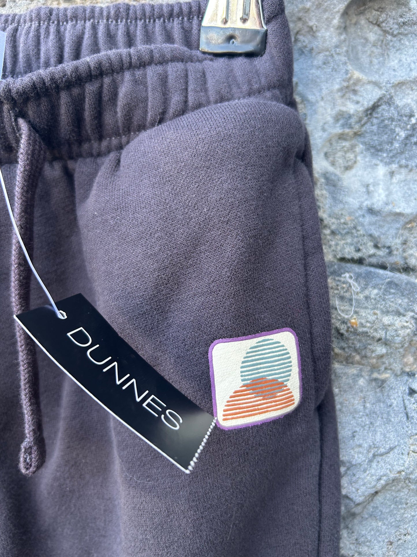 Charcoal tracksuit bottoms 2-3y (92-98cm)