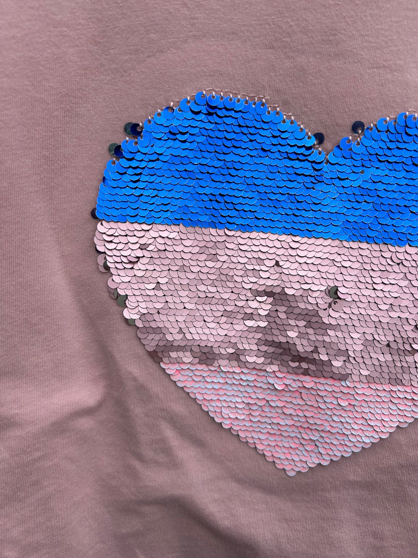 Peach sequin heart cropped T-shirt 5-6y (110-116cm)