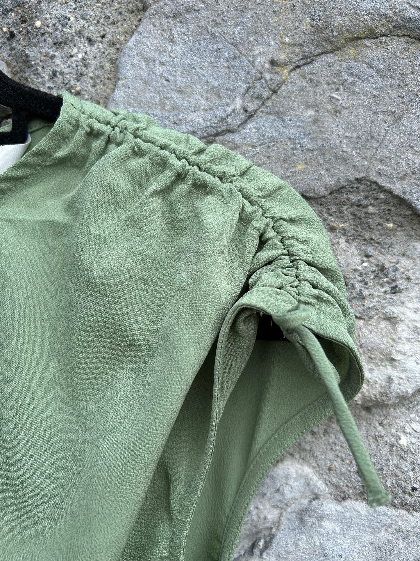 Green jumpsuit 11-12y (146-152cm)