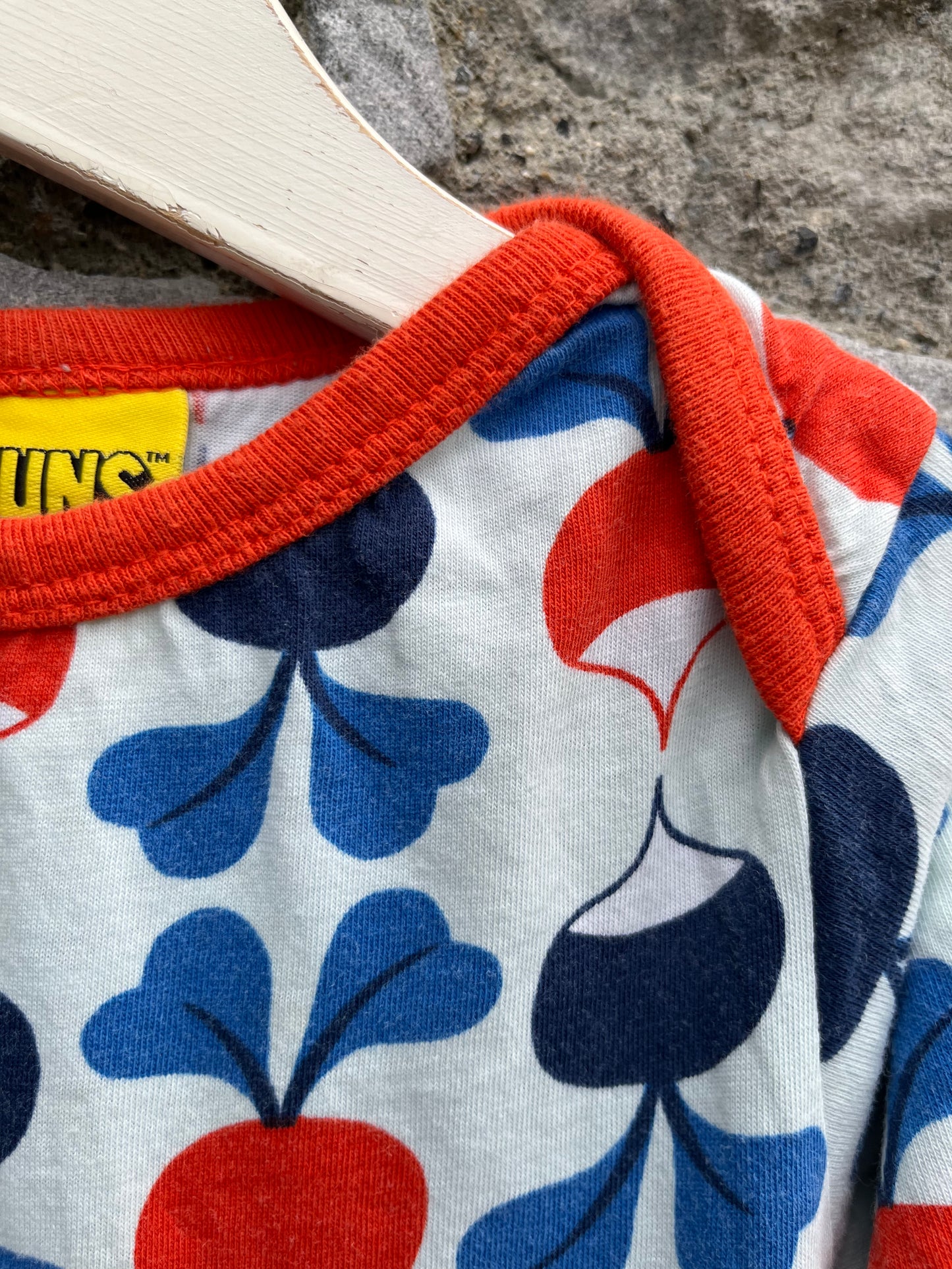 Big radishes onesie 18m (86cm)