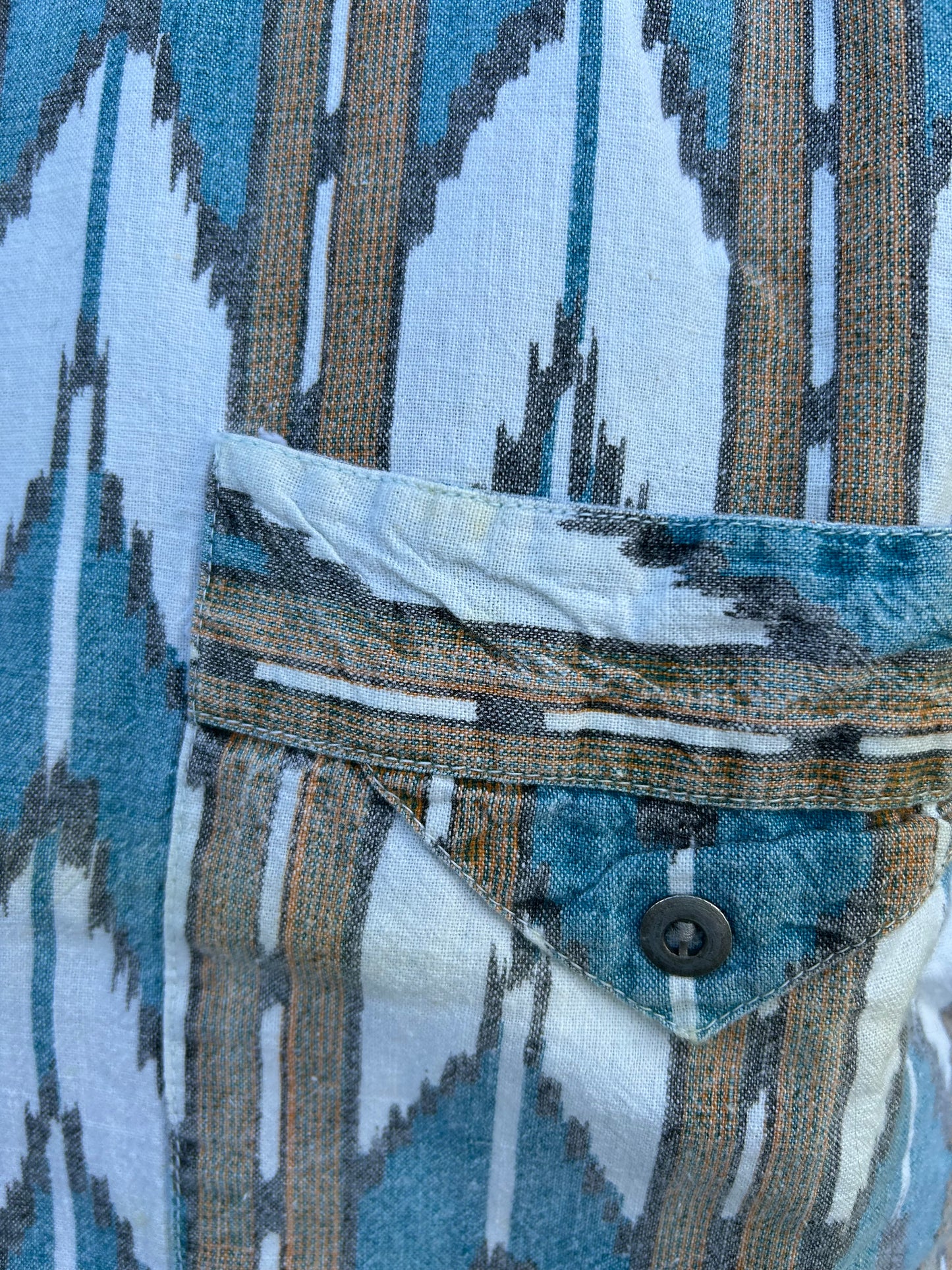 80s Blue&brown chevron shirt Small