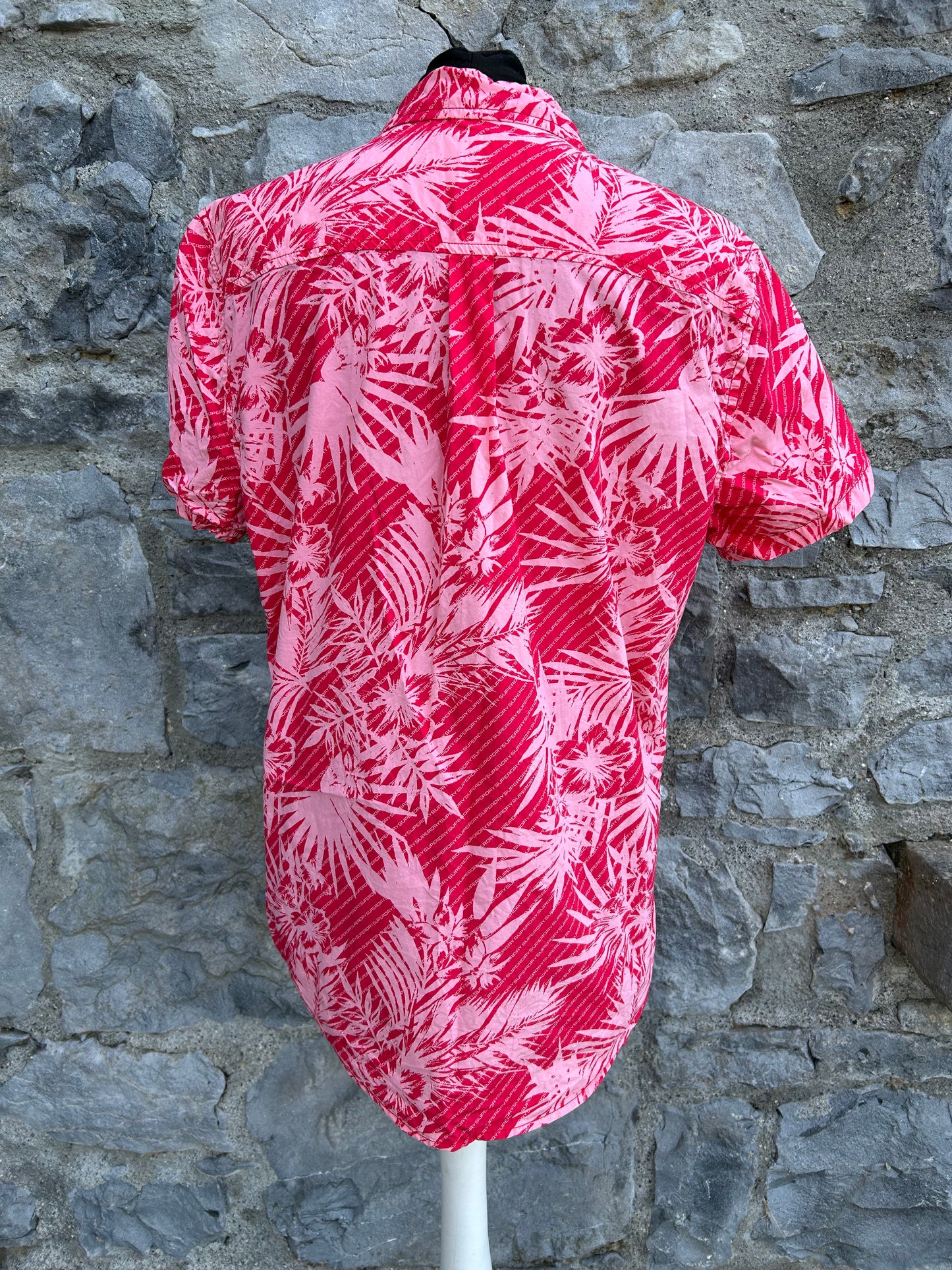 Pink palm leaves shirt Medium