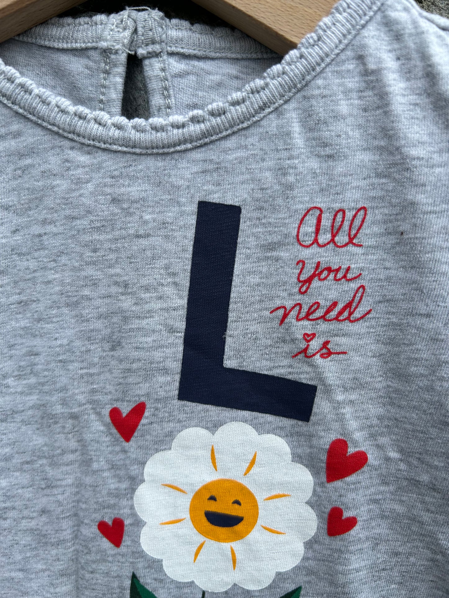 TH Love grey T-shirt 6m (68cm)