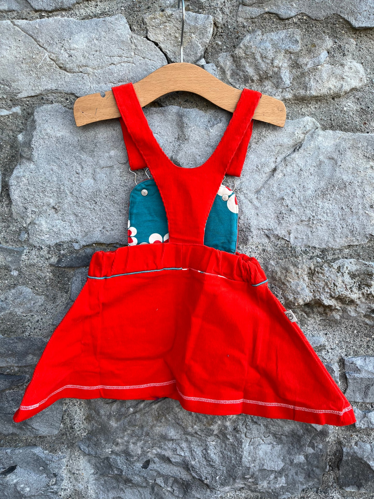 Red cord pinafore 12m (80cm)