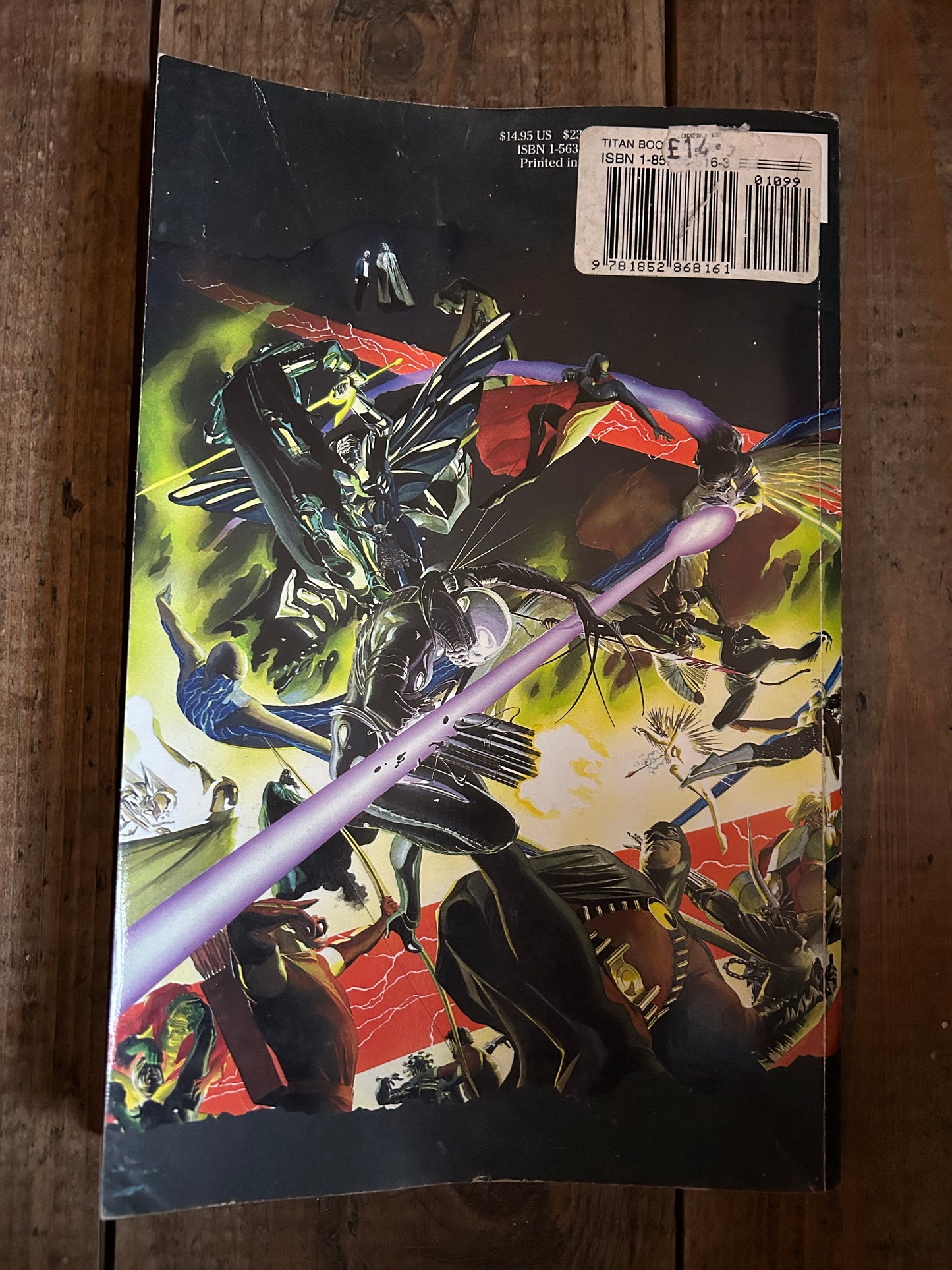 Kingdom come by Mark Waid & Alex Ross