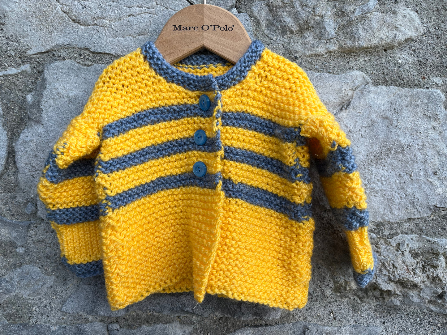 Yellow knitted cardigan 3-6m (62-68cm)
