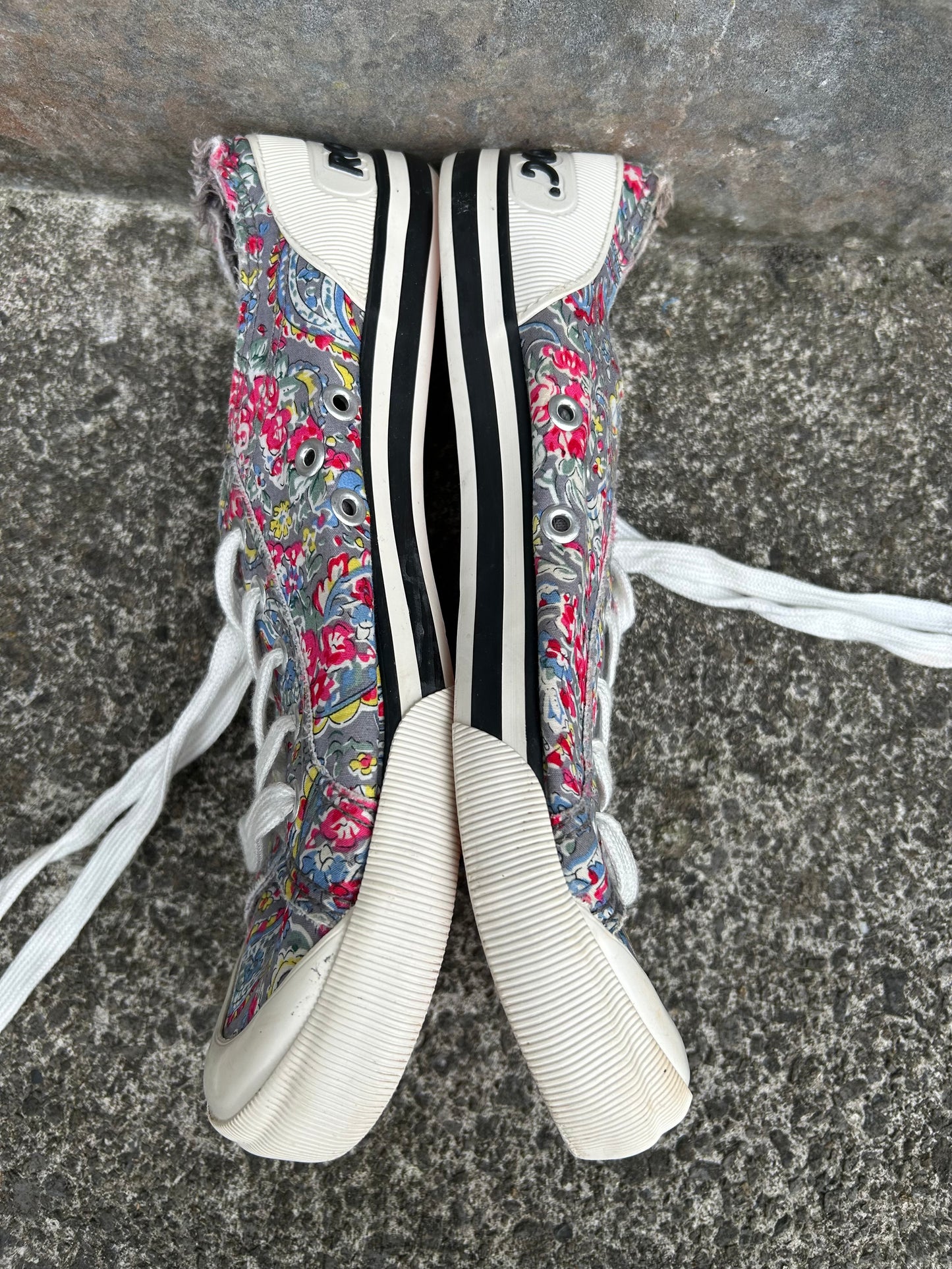 Grey floral canvas trainers uk 7 (eu 40)