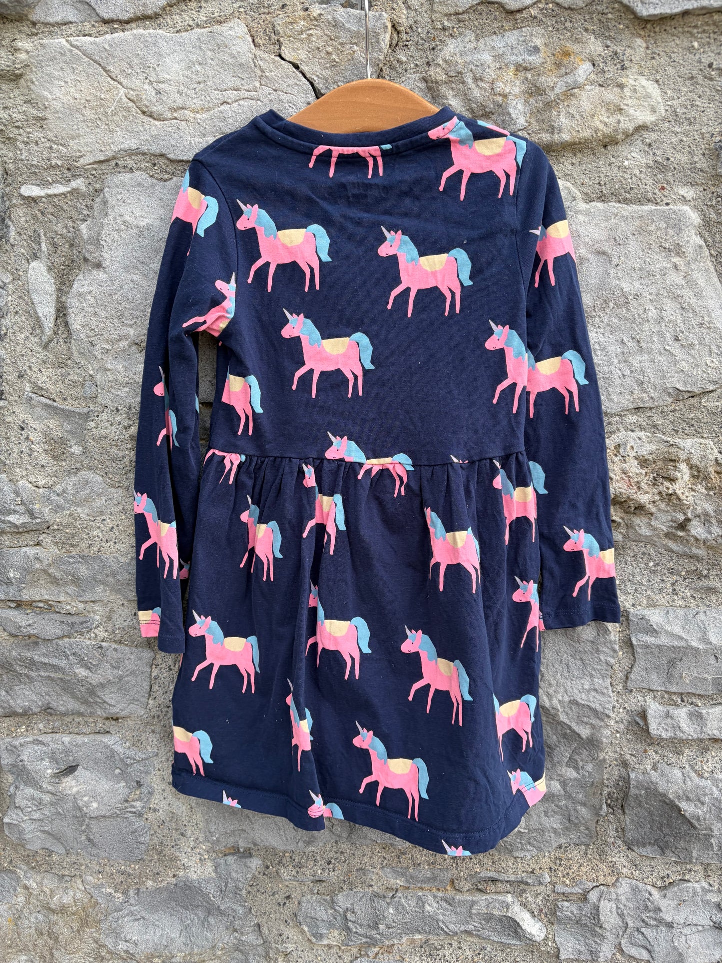Unicorn navy dress 5-6y (110-116cm)