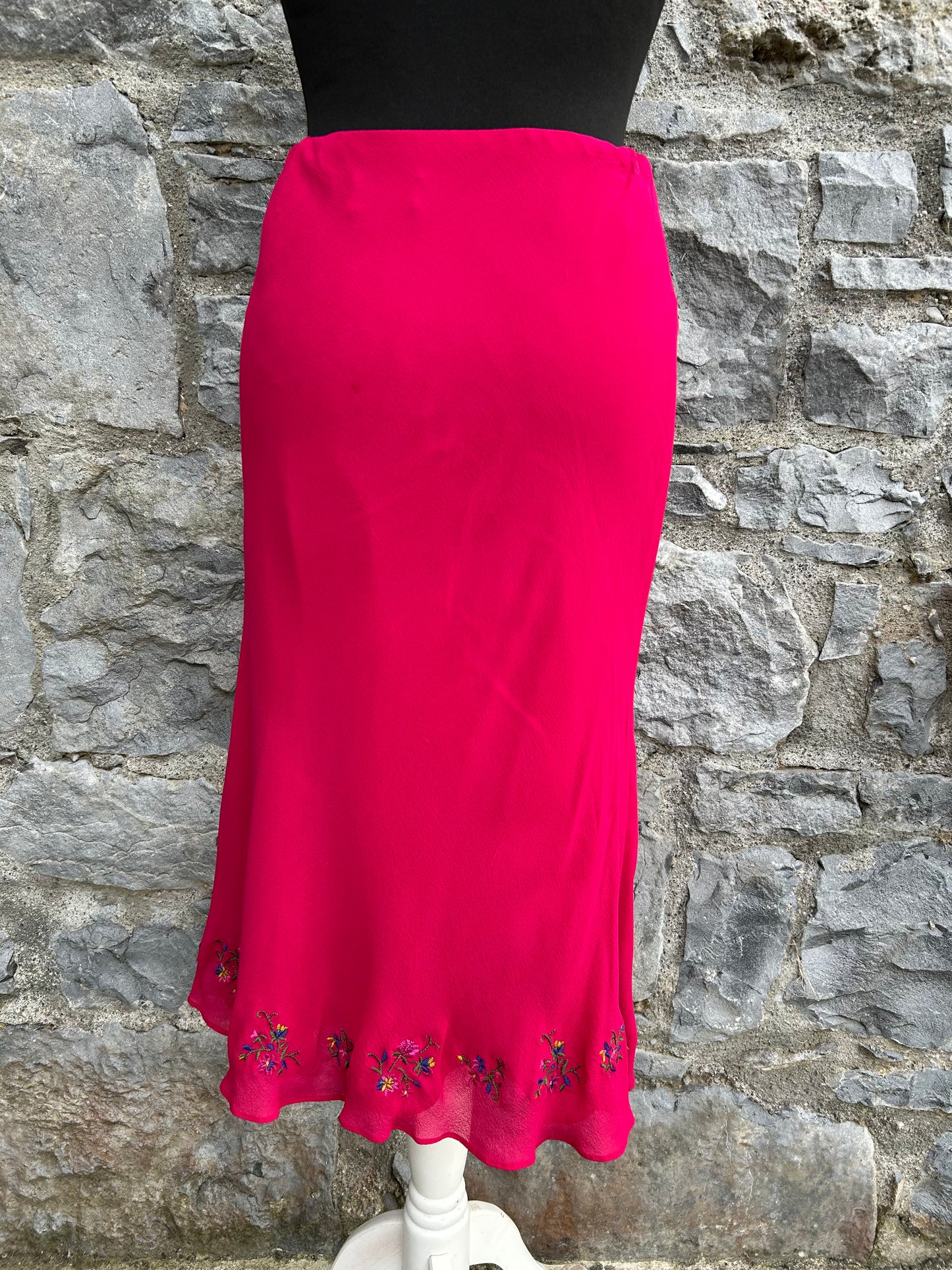 Y2K pink embroidered skirt uk 8