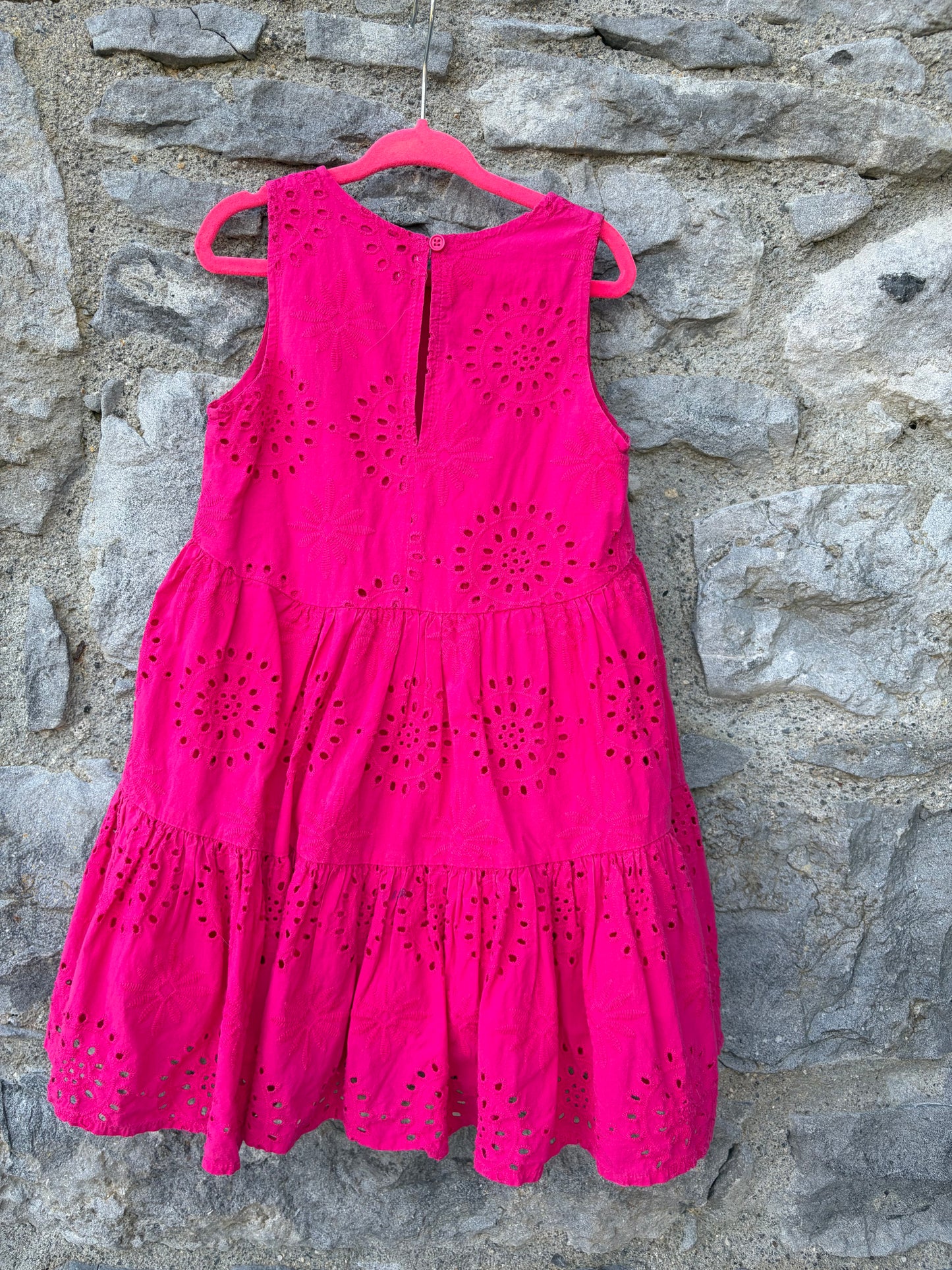 Pink broderie dress 3-4y (98-104cm)