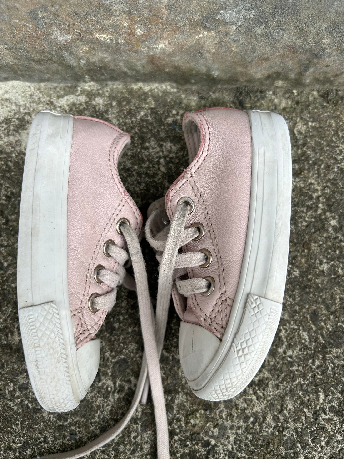 Pink trainers uk 5 (eu 21)