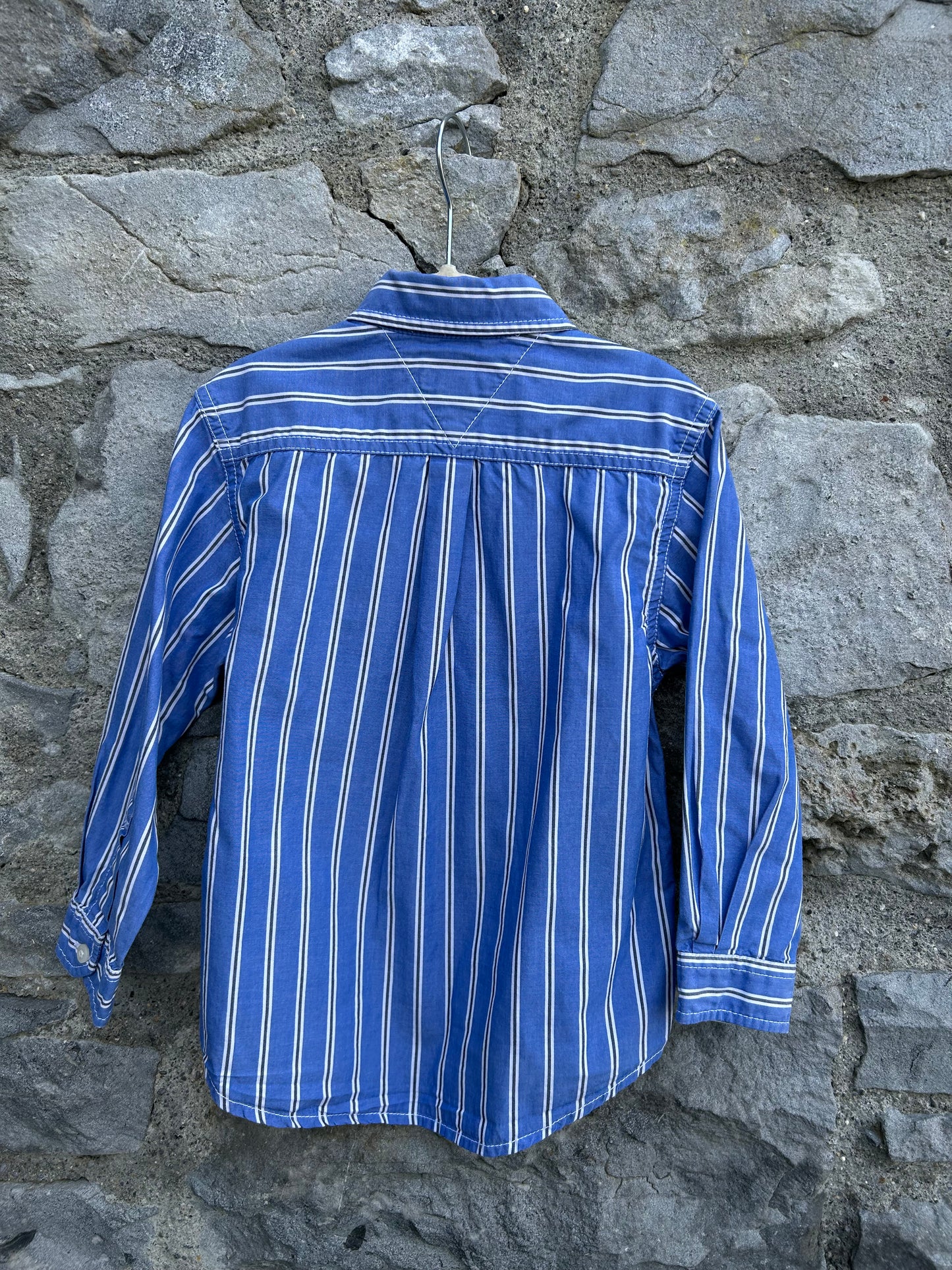 TH Blue stripy shirt 3y (98cm)