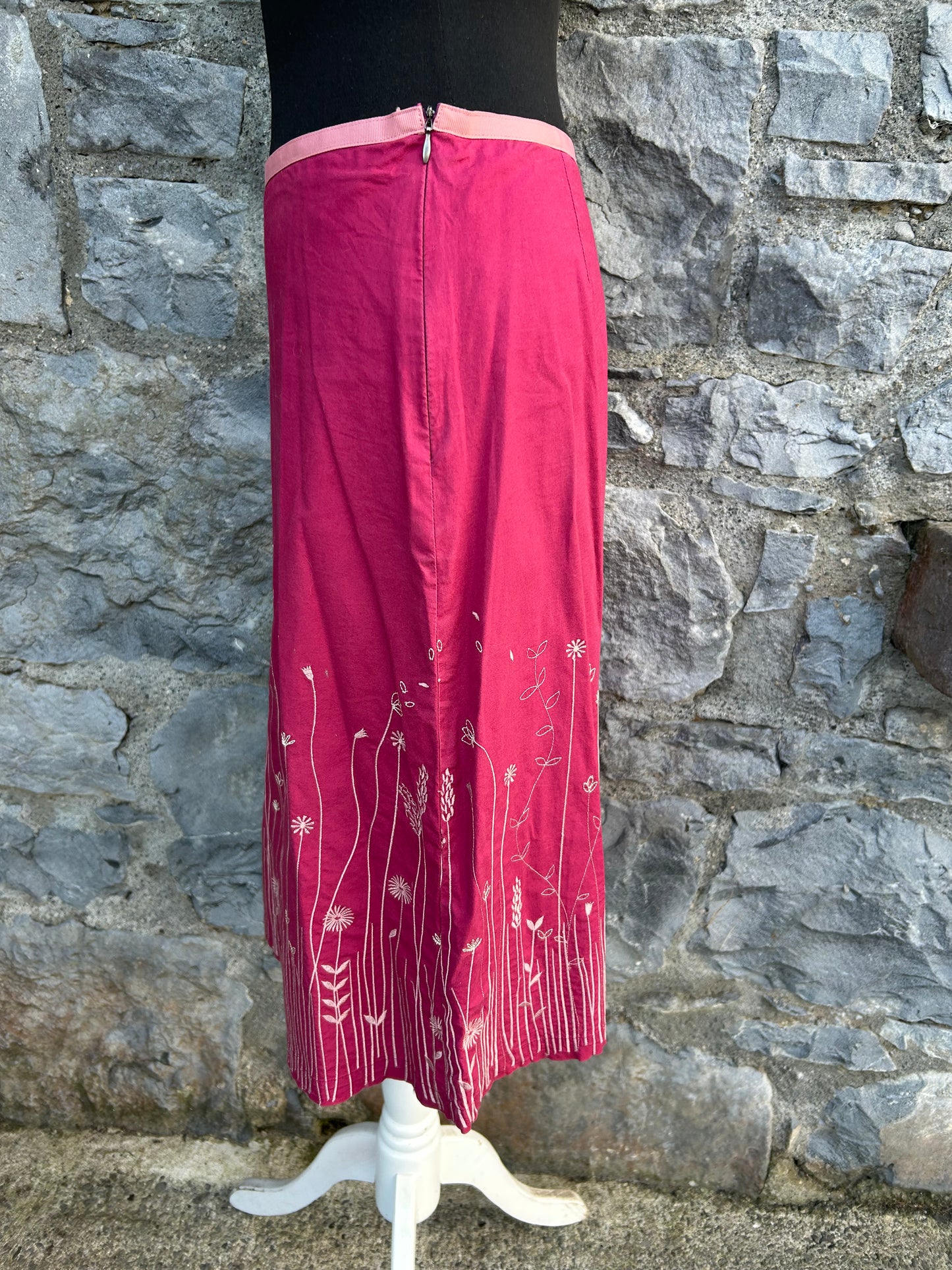 Y2K embroidered pink skirt uk 8-10