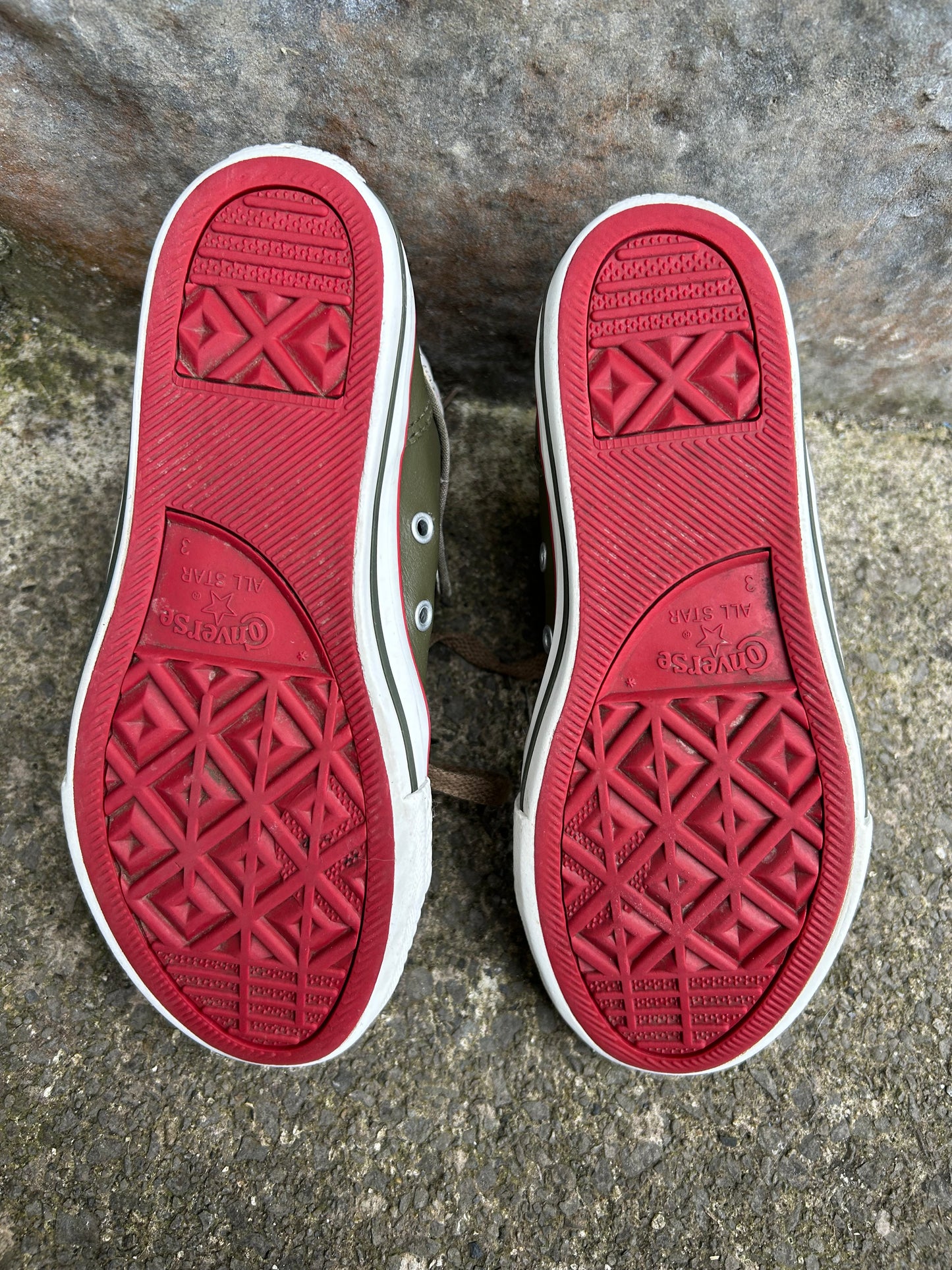 Khaki lined hi tops converse uk 2.5 (eu 35)