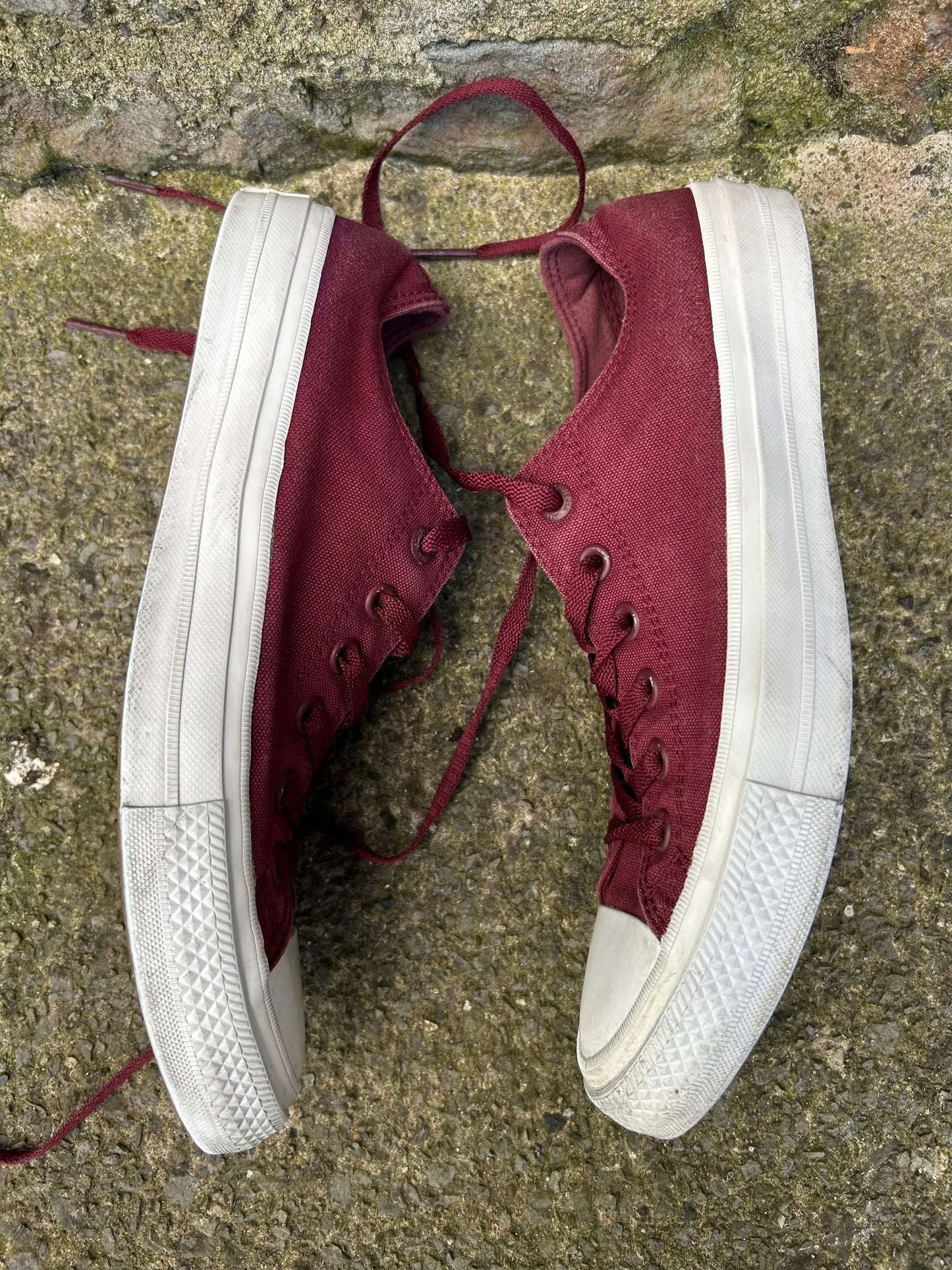 Maroon trainers uk 8 (eu 41.5)