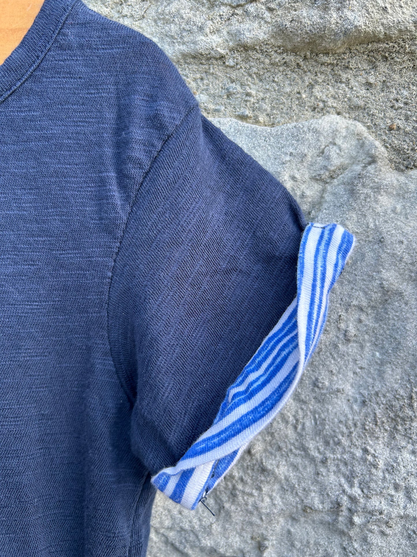 Navy T-shirt 2y (92cm)