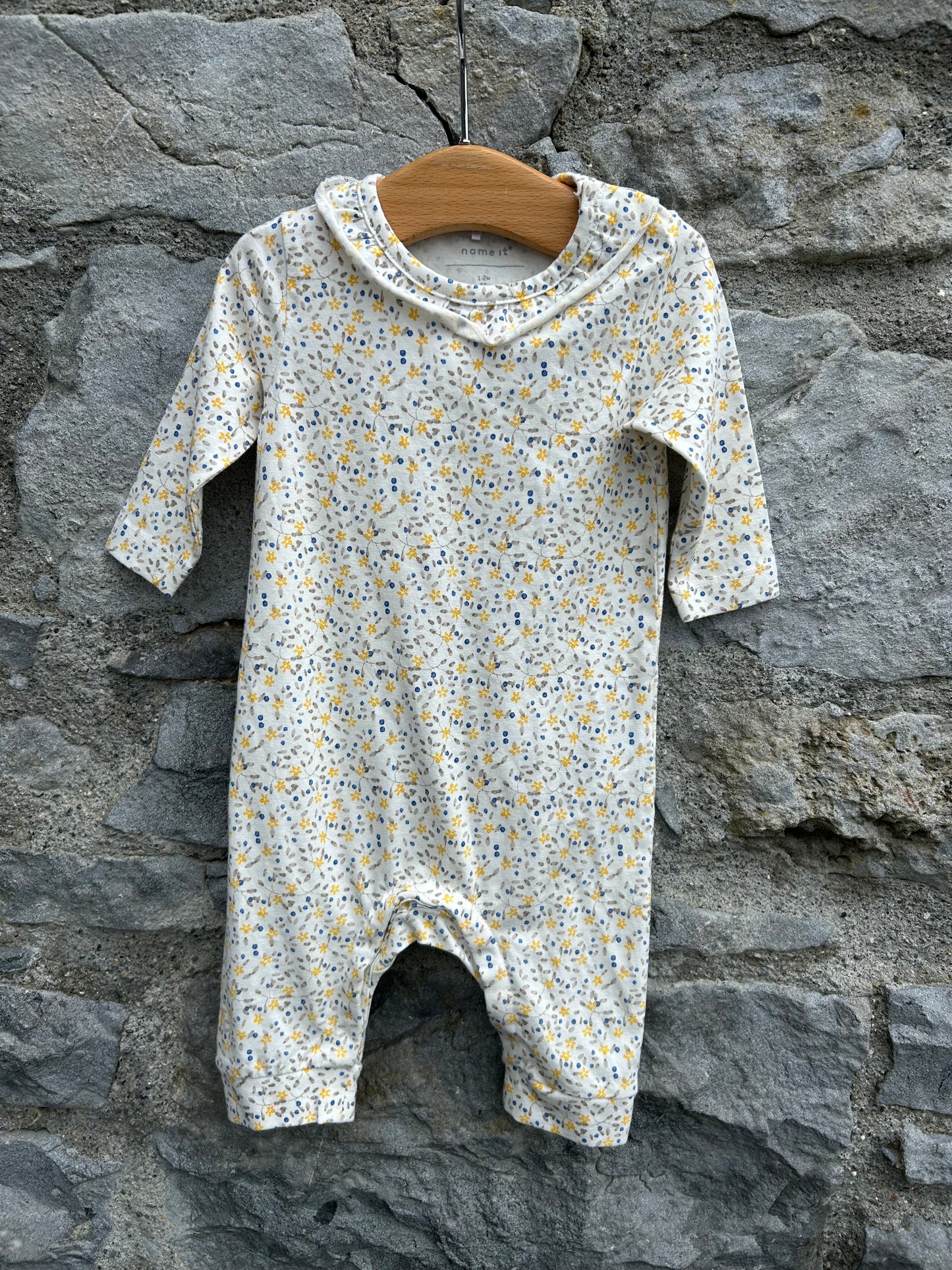 Small yellow flowers onesie 0-1m (50-56cm)
