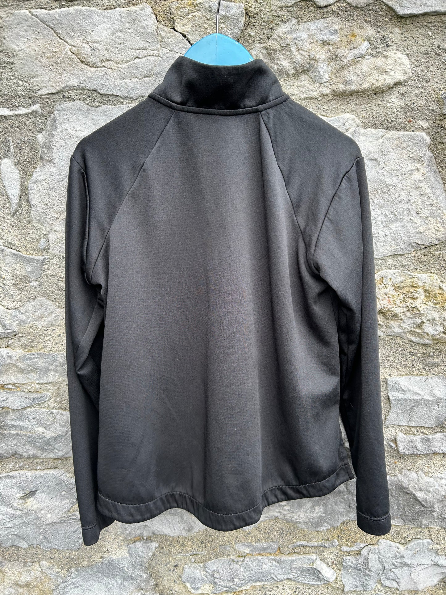 Black sport jacket 9y (134 cm)