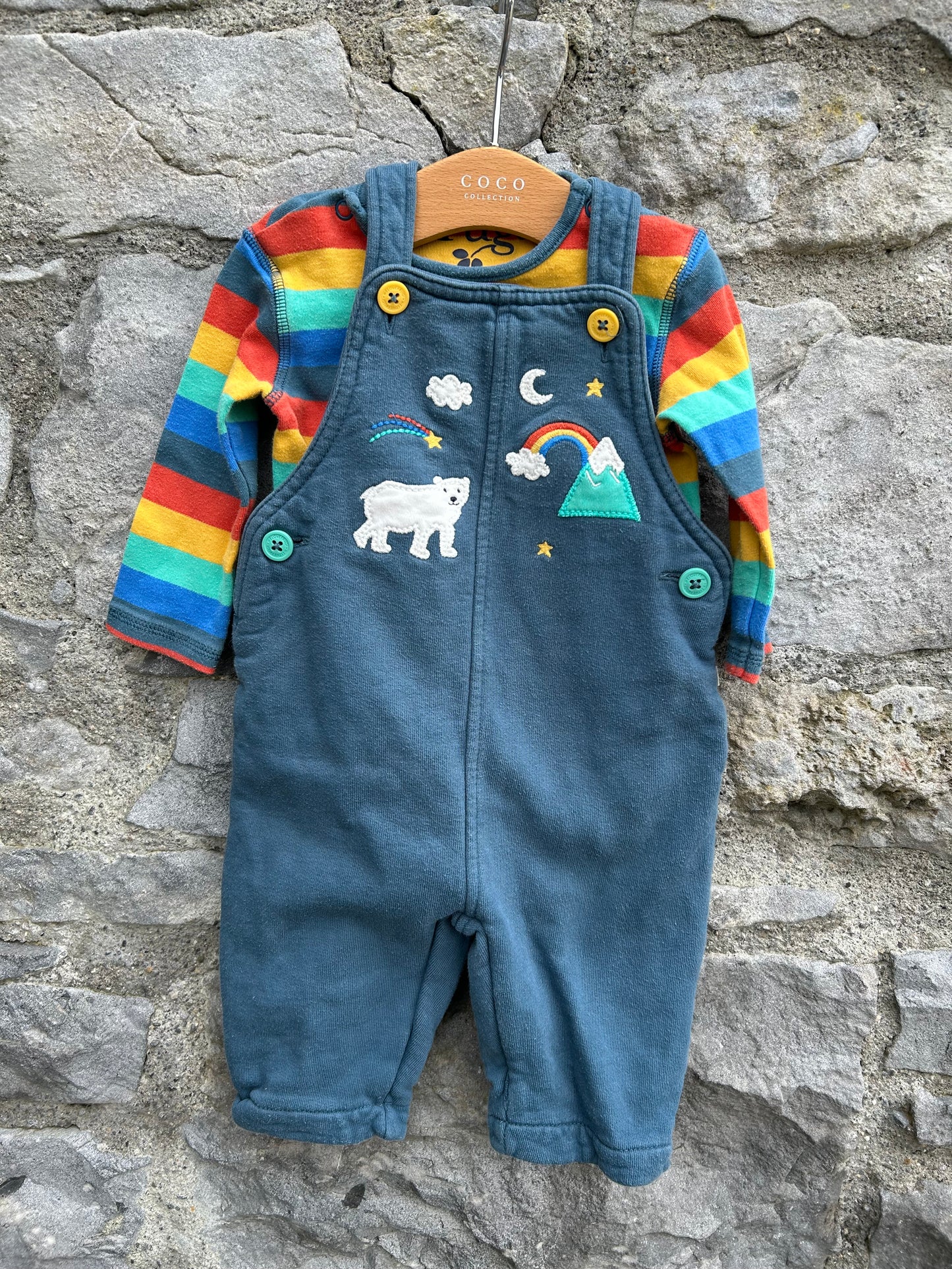 Rainbow vest&navy dungarees 3-6m (62-68cm)