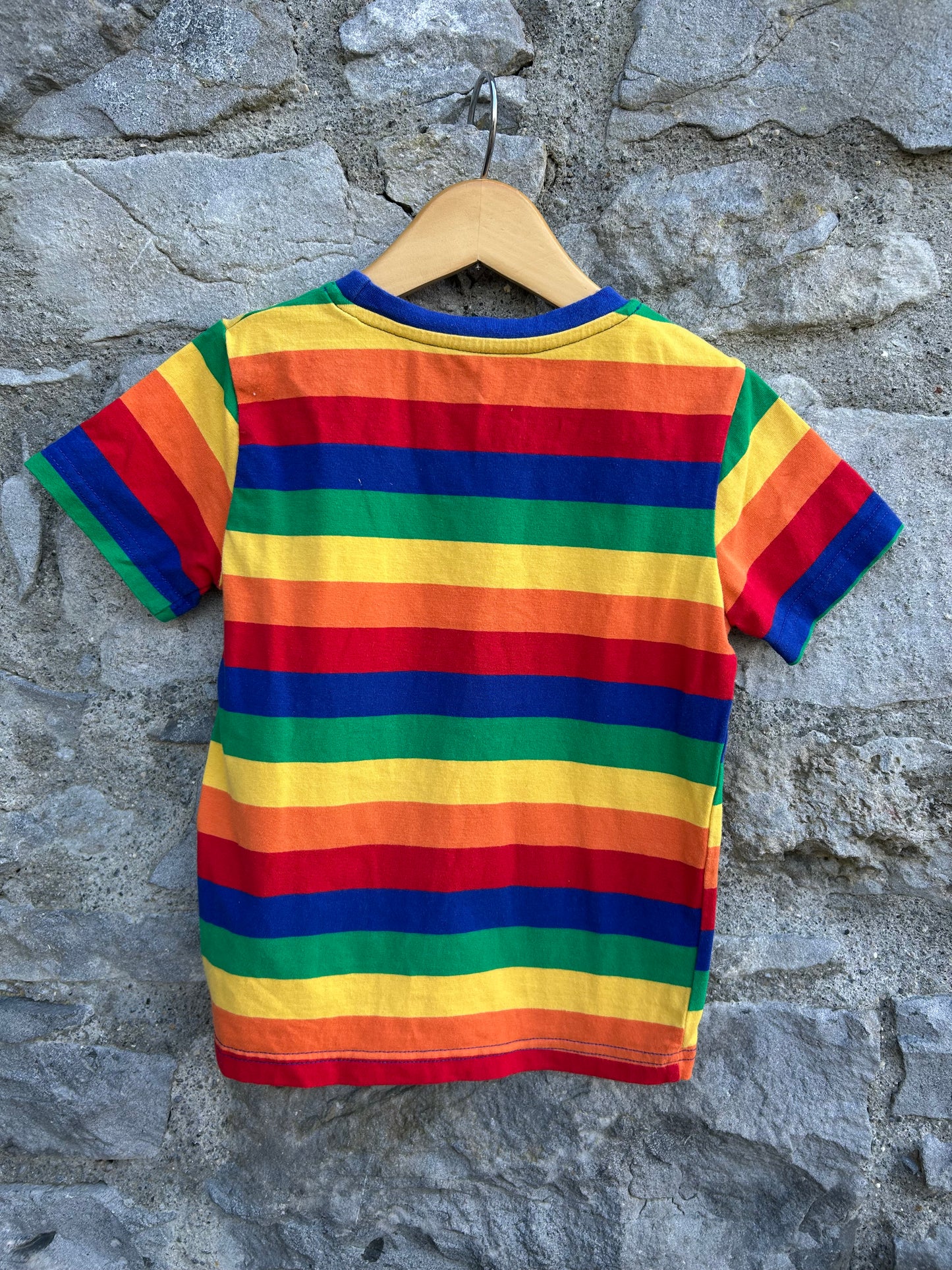 Laochra rainbow T-shirt 3-4y (98-104cm)