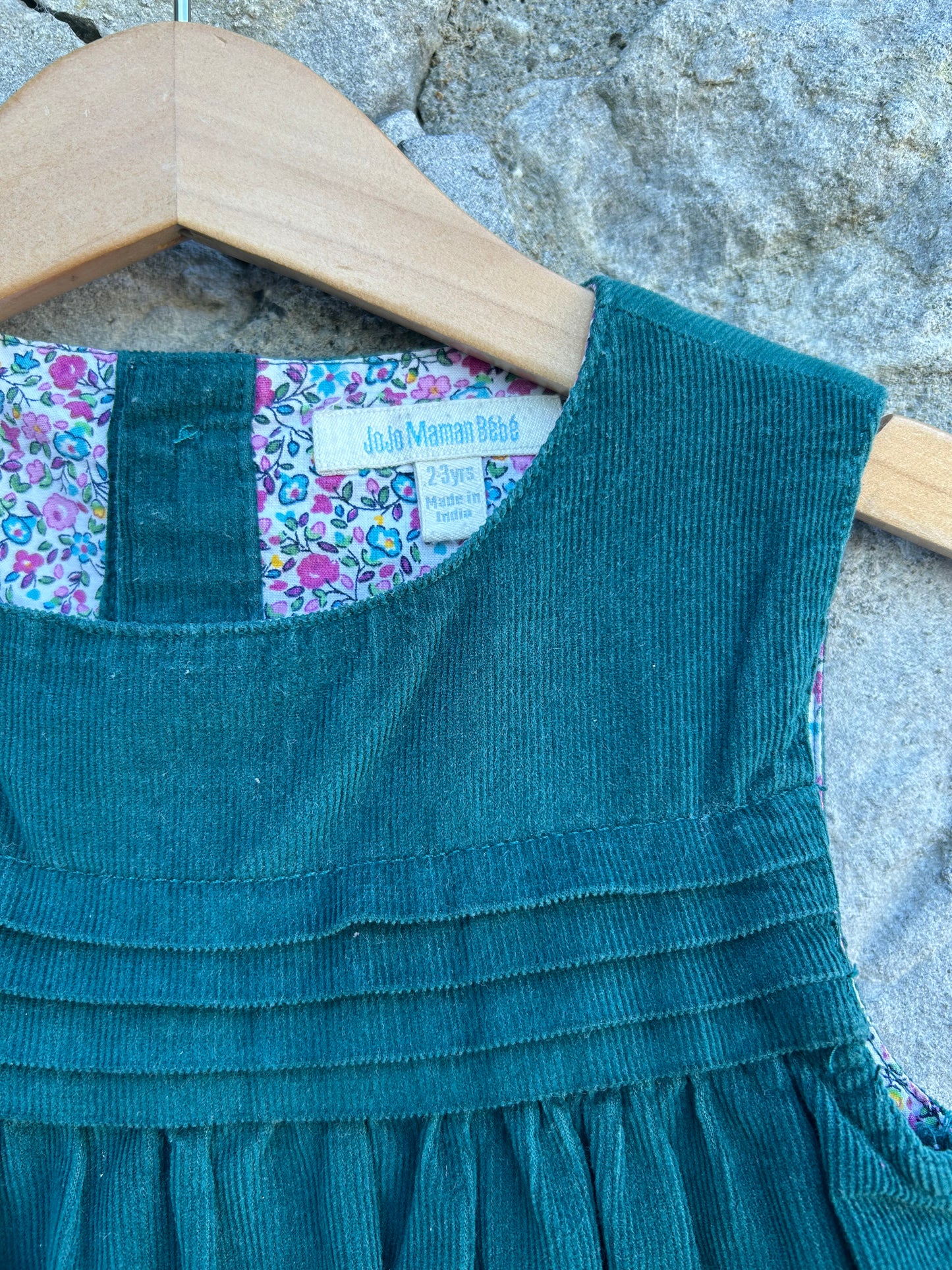 JJMB Green cord pinafore 2-3y (92-98cm)