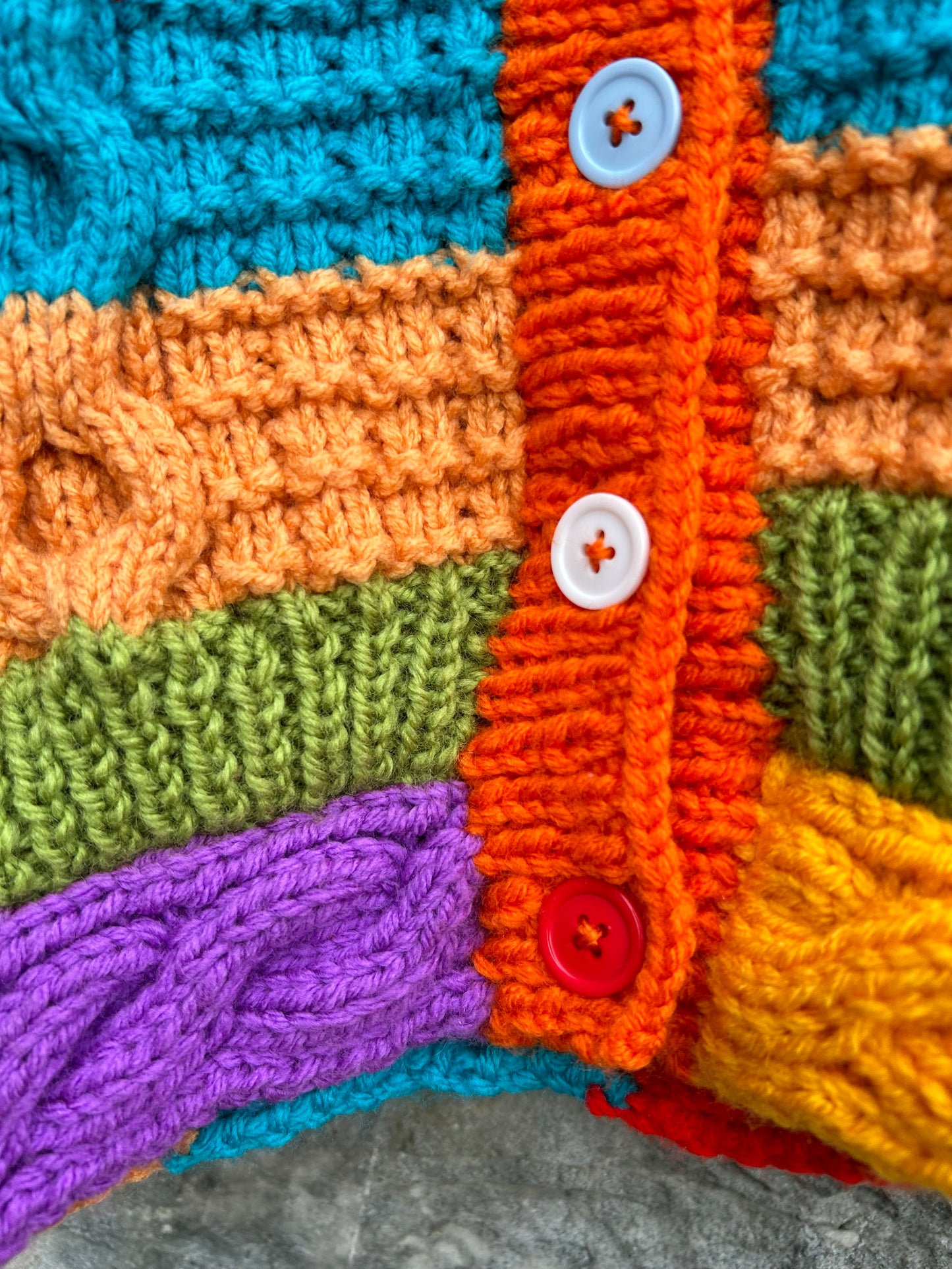 Colourful Aran style cardigan 4-5y (104-110cm)
