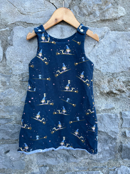 Witches navy pinafore 2-3y (92-98cm)