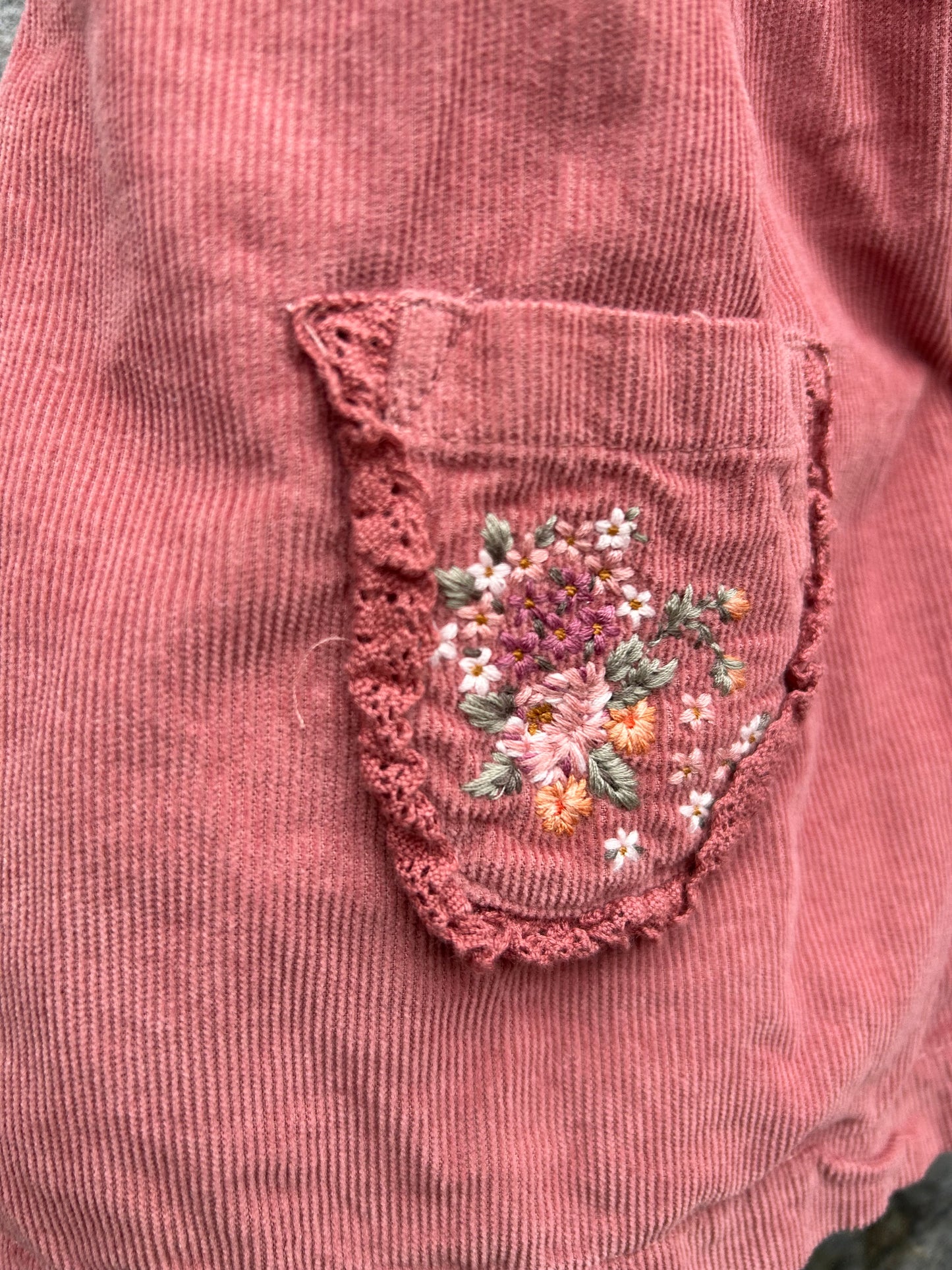 Pink cord embroidered dress 3-6m (62-68cm)