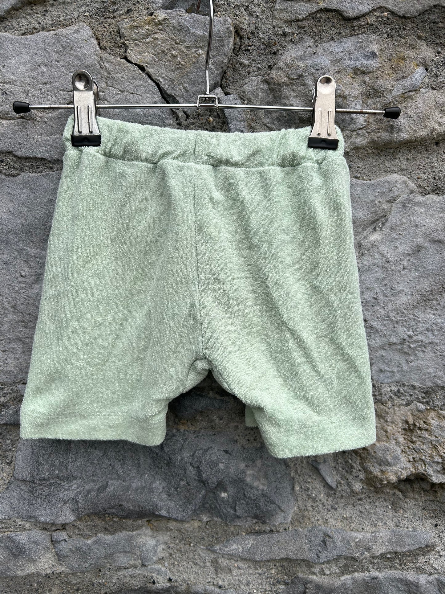 Pistachio Terry shorts 3-6m (62-68cm)
