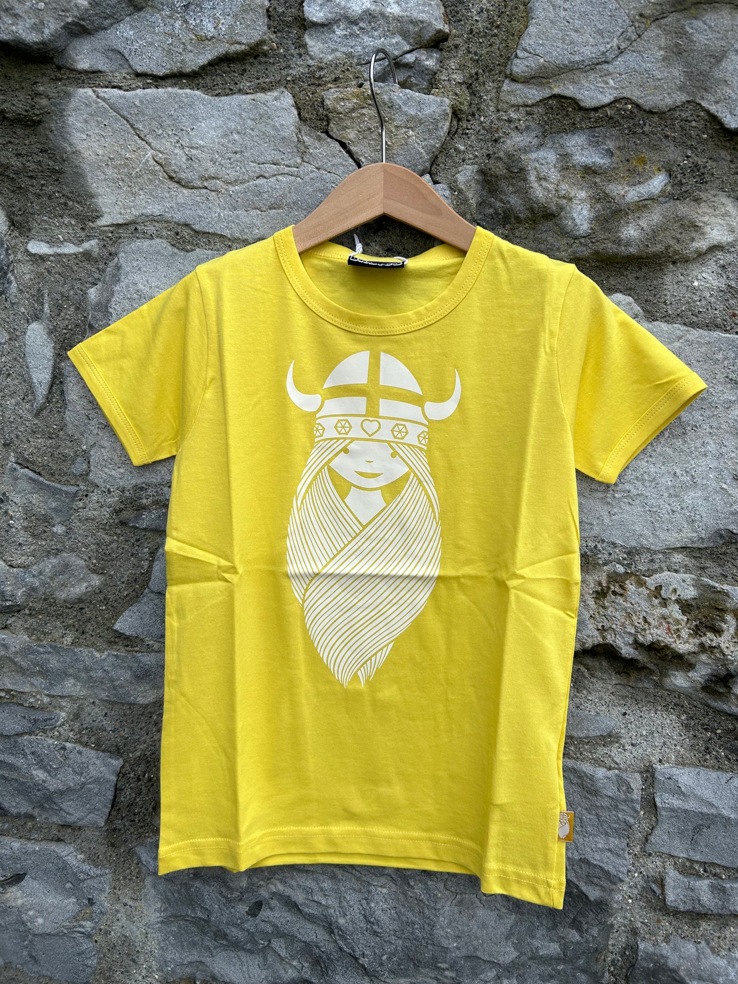 Freja yellow T-shirt 5-6y (110-116cm)