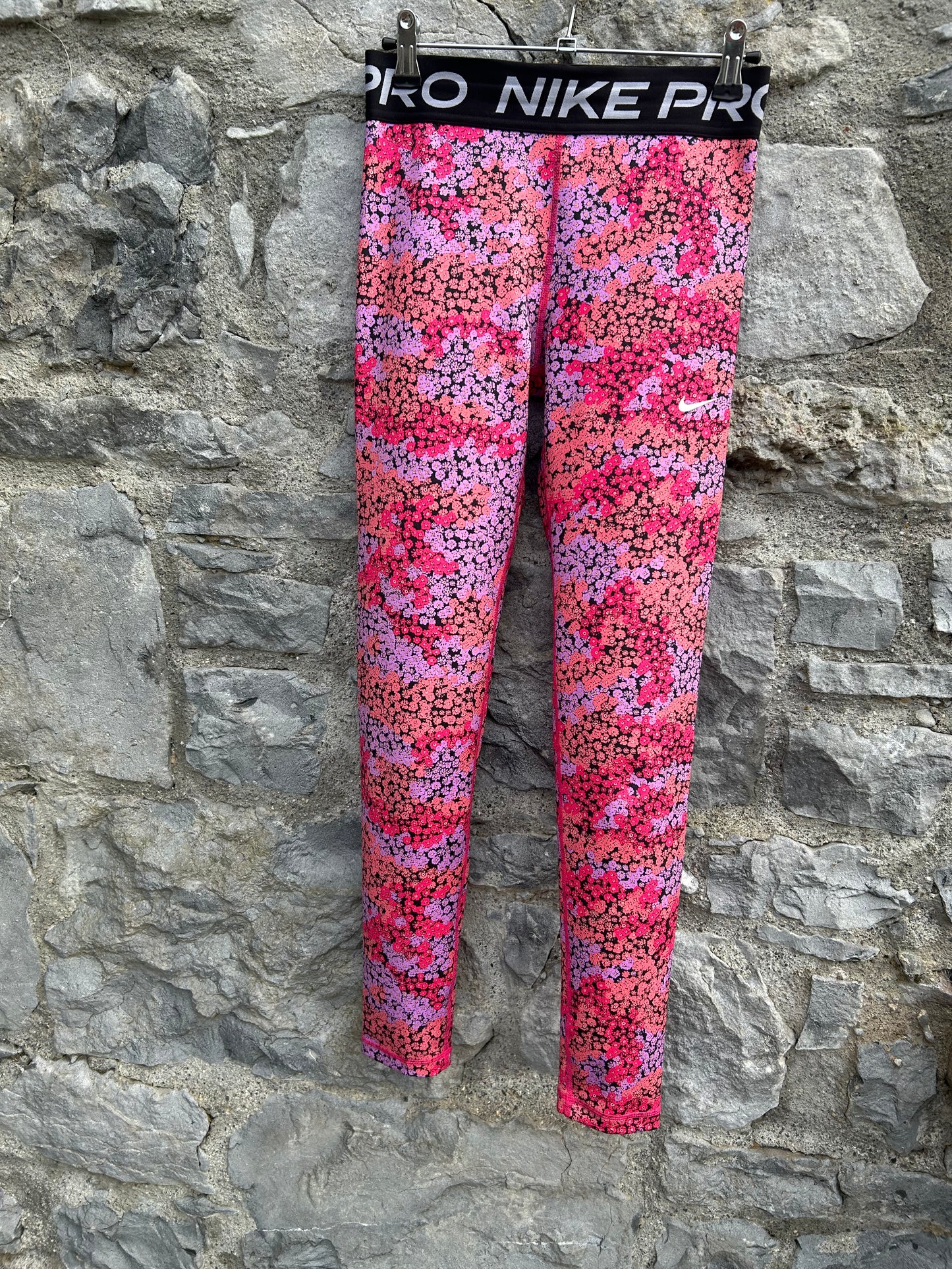 Rush Pink / White Dry-Fit leggings 13-14y (158-164cm)